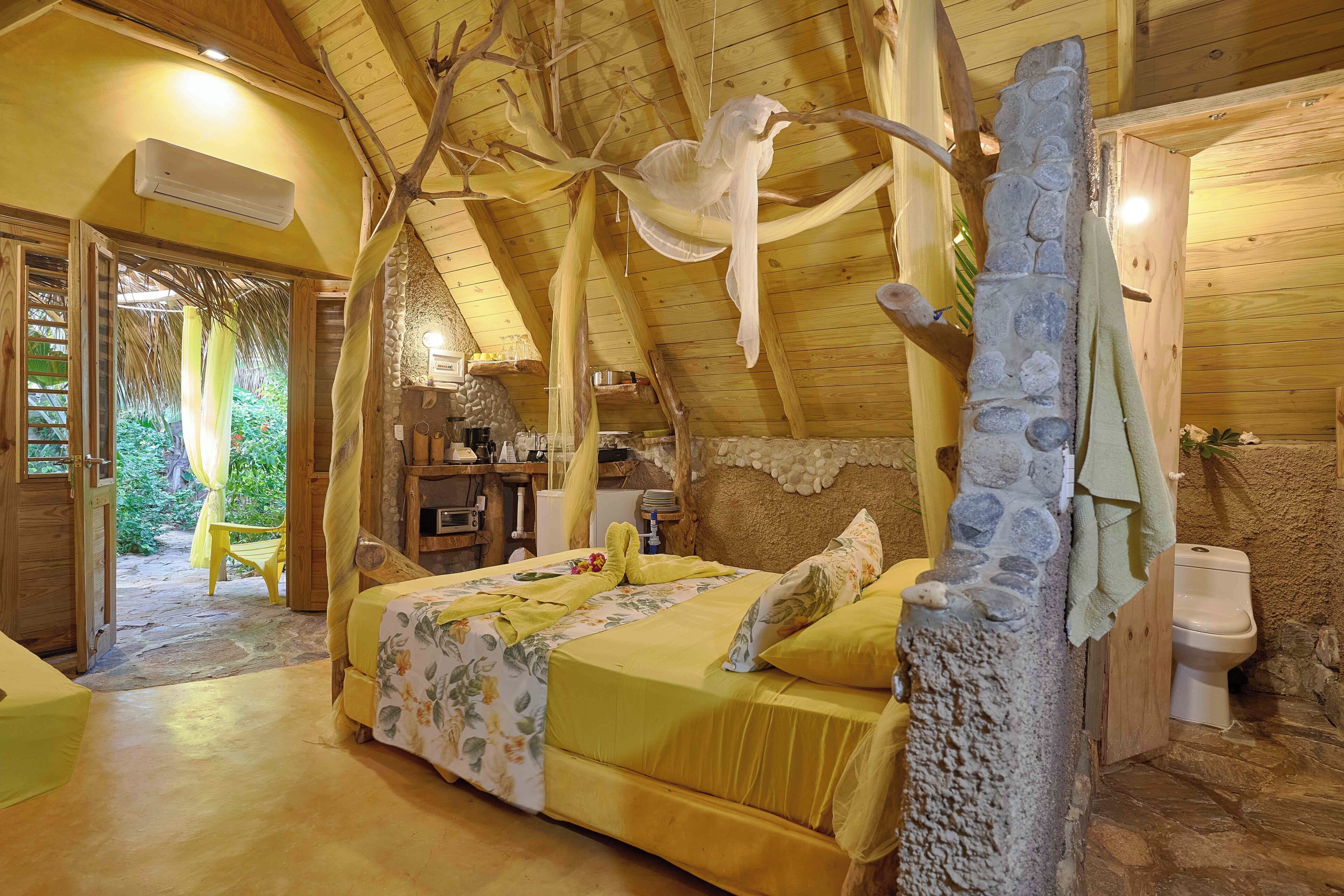 Chalet Tropical Village B&B