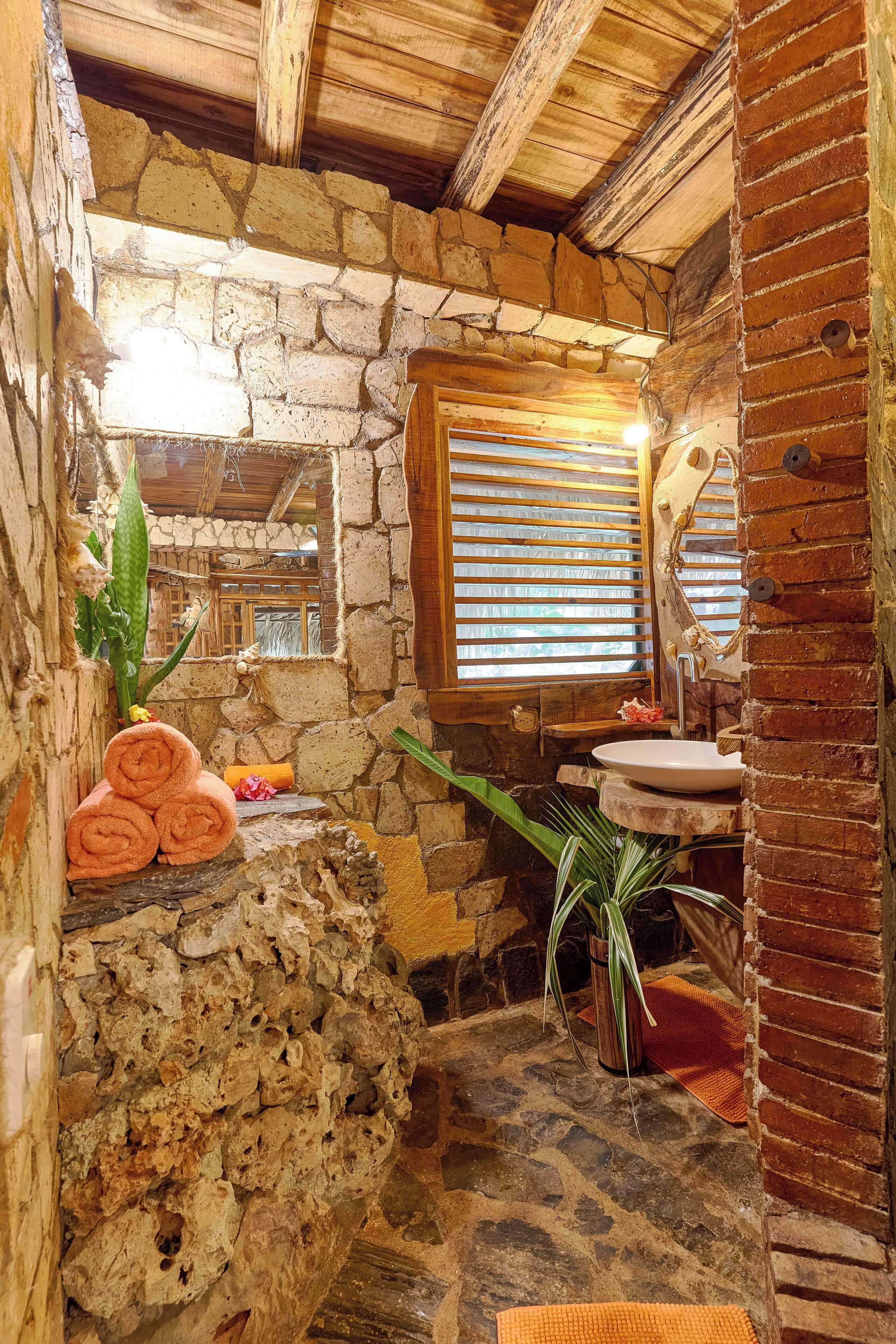 Chalet Tropical Village B&B