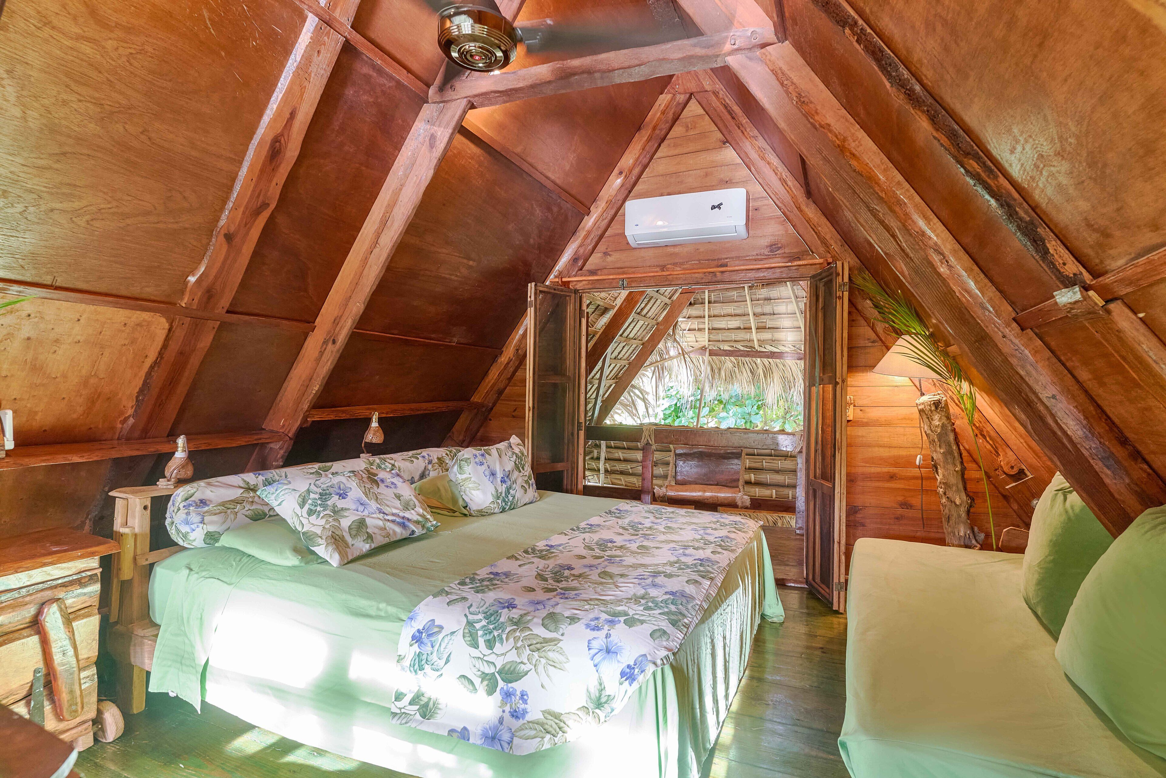 Chalet Tropical Village B&B