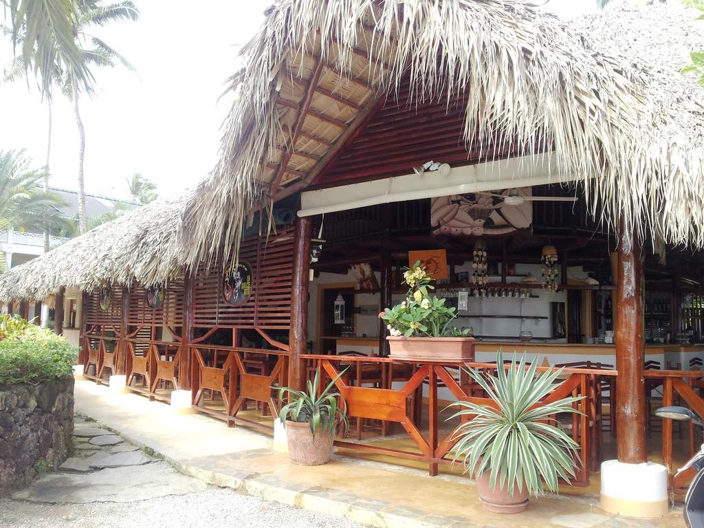 La Dolce Vita Beachfront Hotel