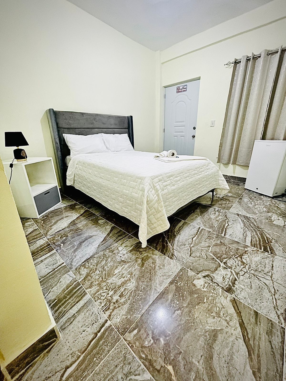 Neos Hotel