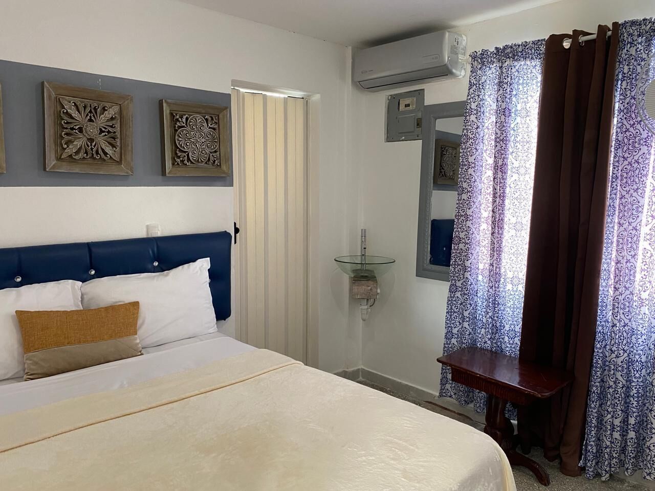 Hostal Magallanes Romana