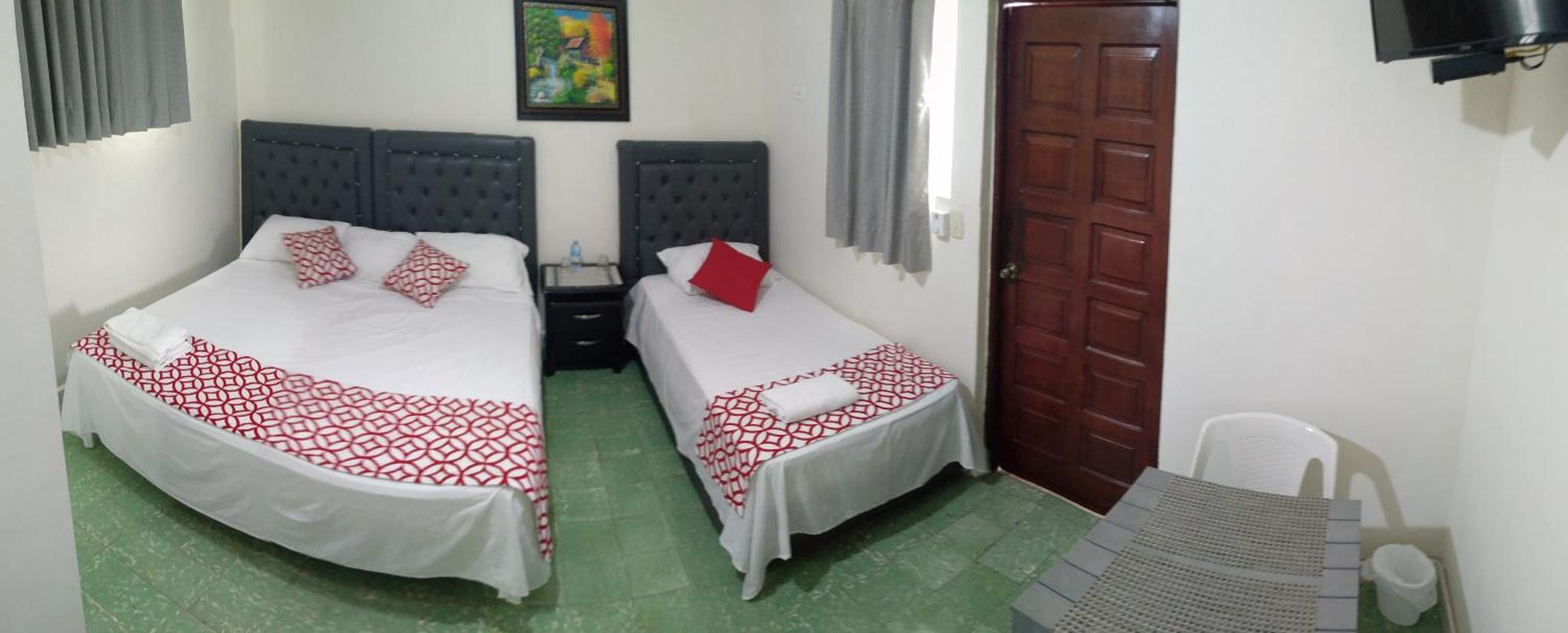 Arboleda Hostal