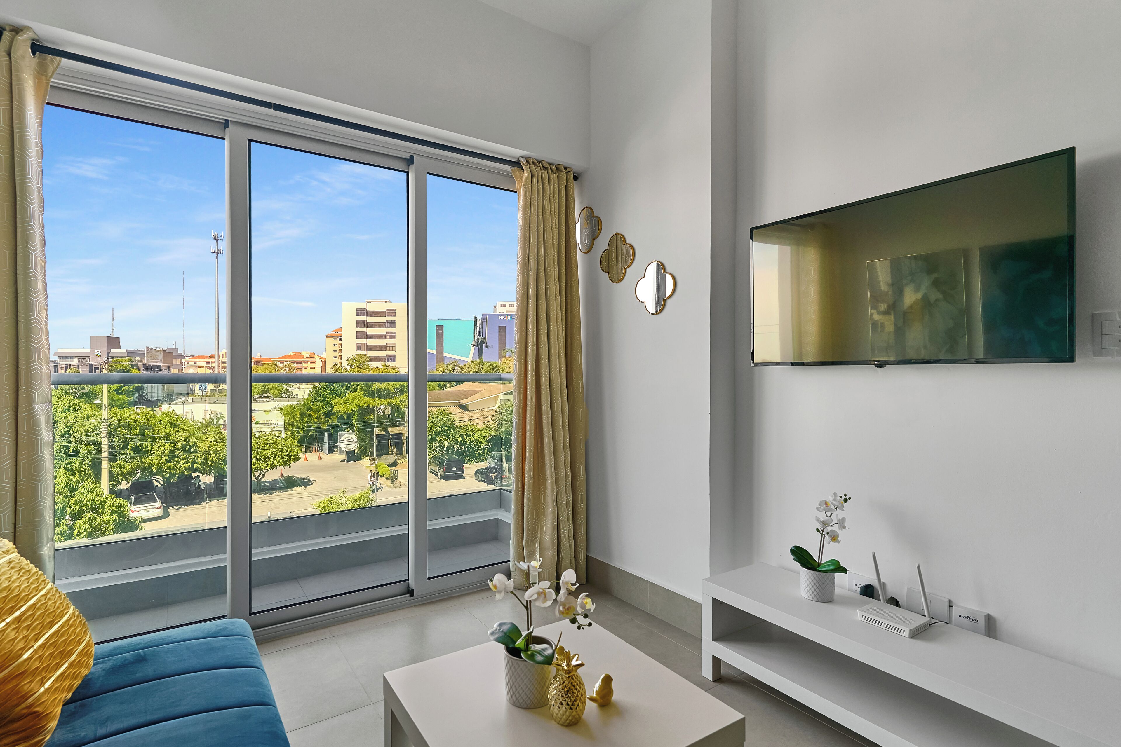 Central Suites Tower