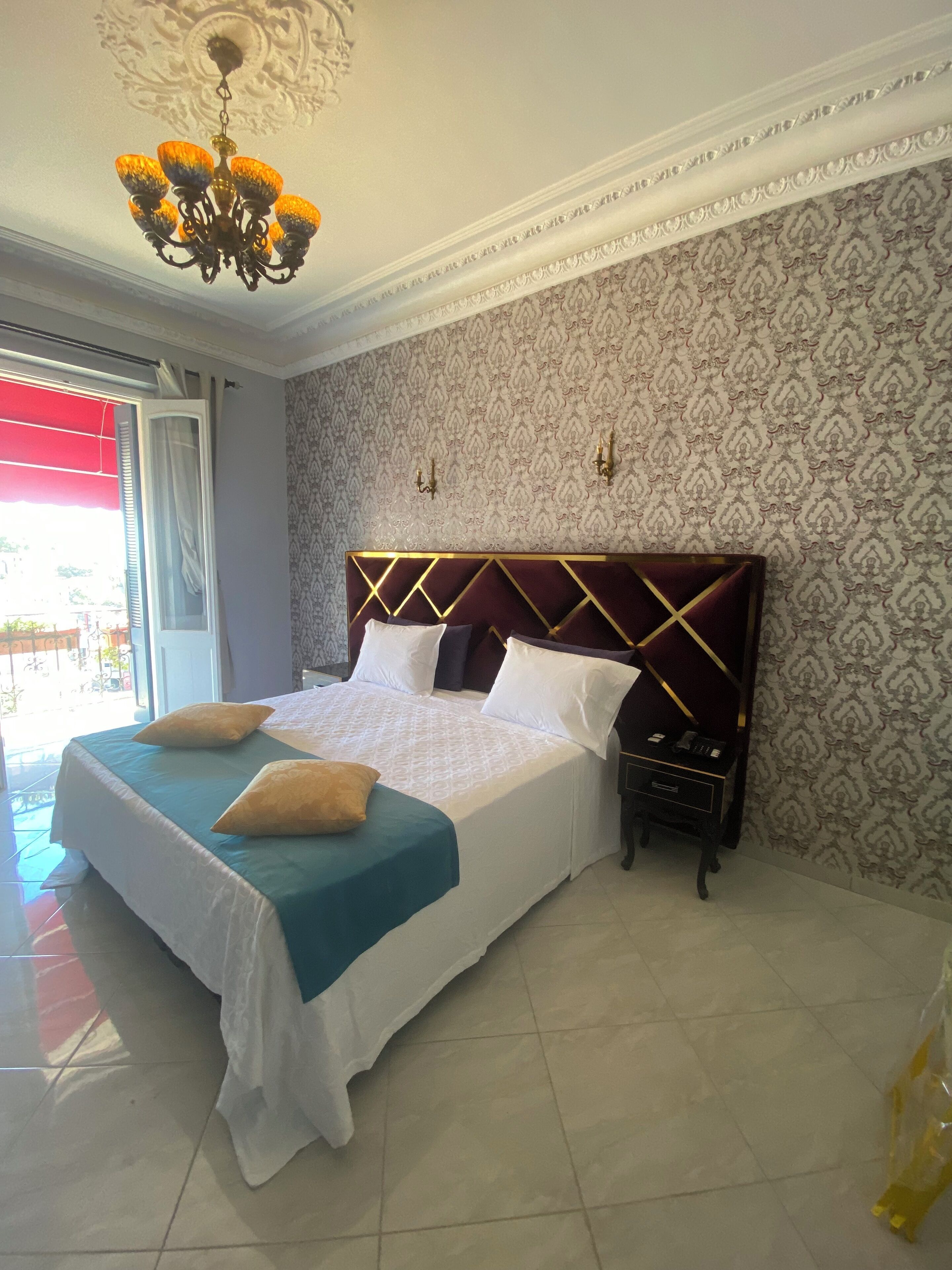 Hotel De Letoile