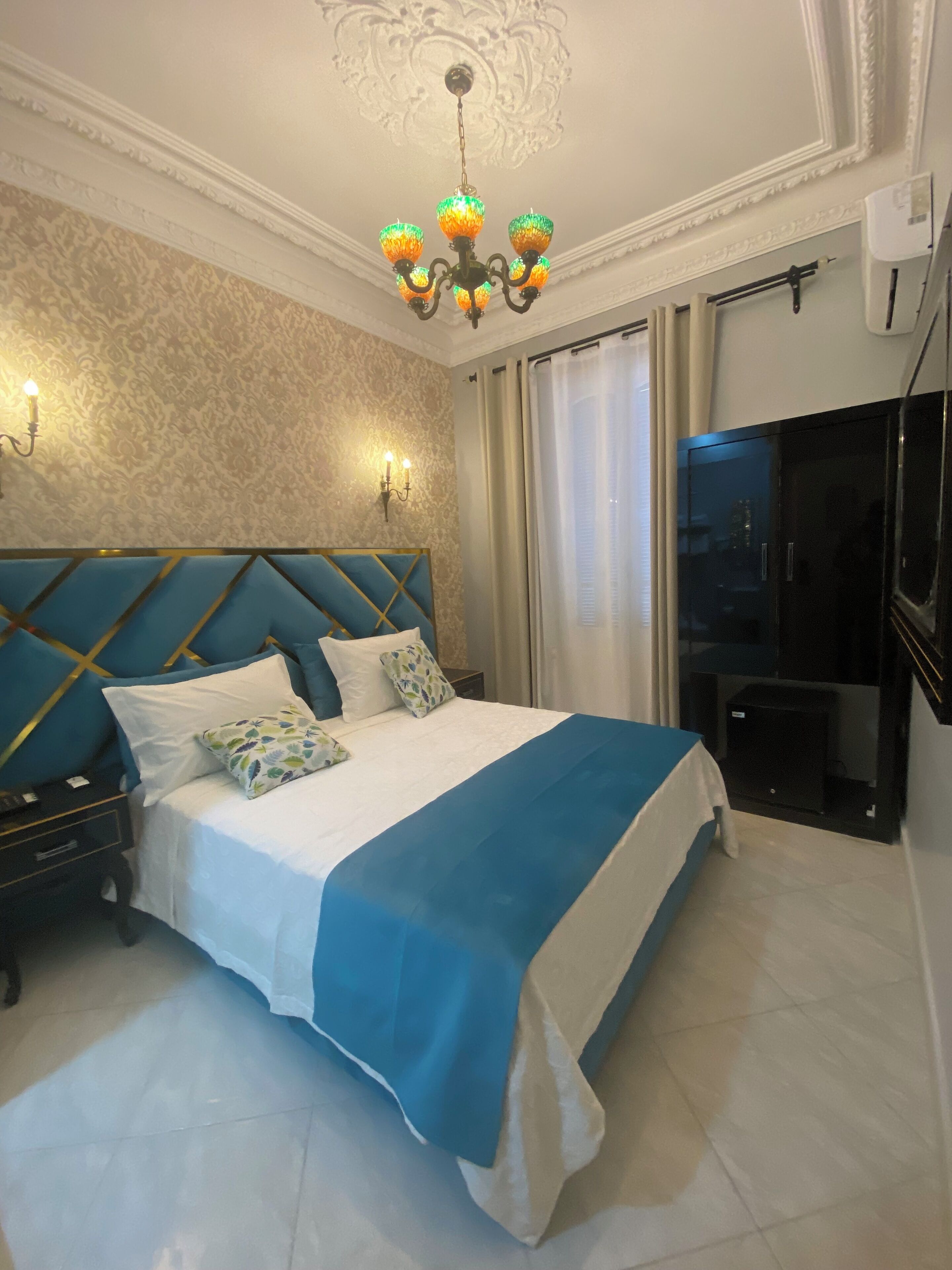 Hotel De Letoile