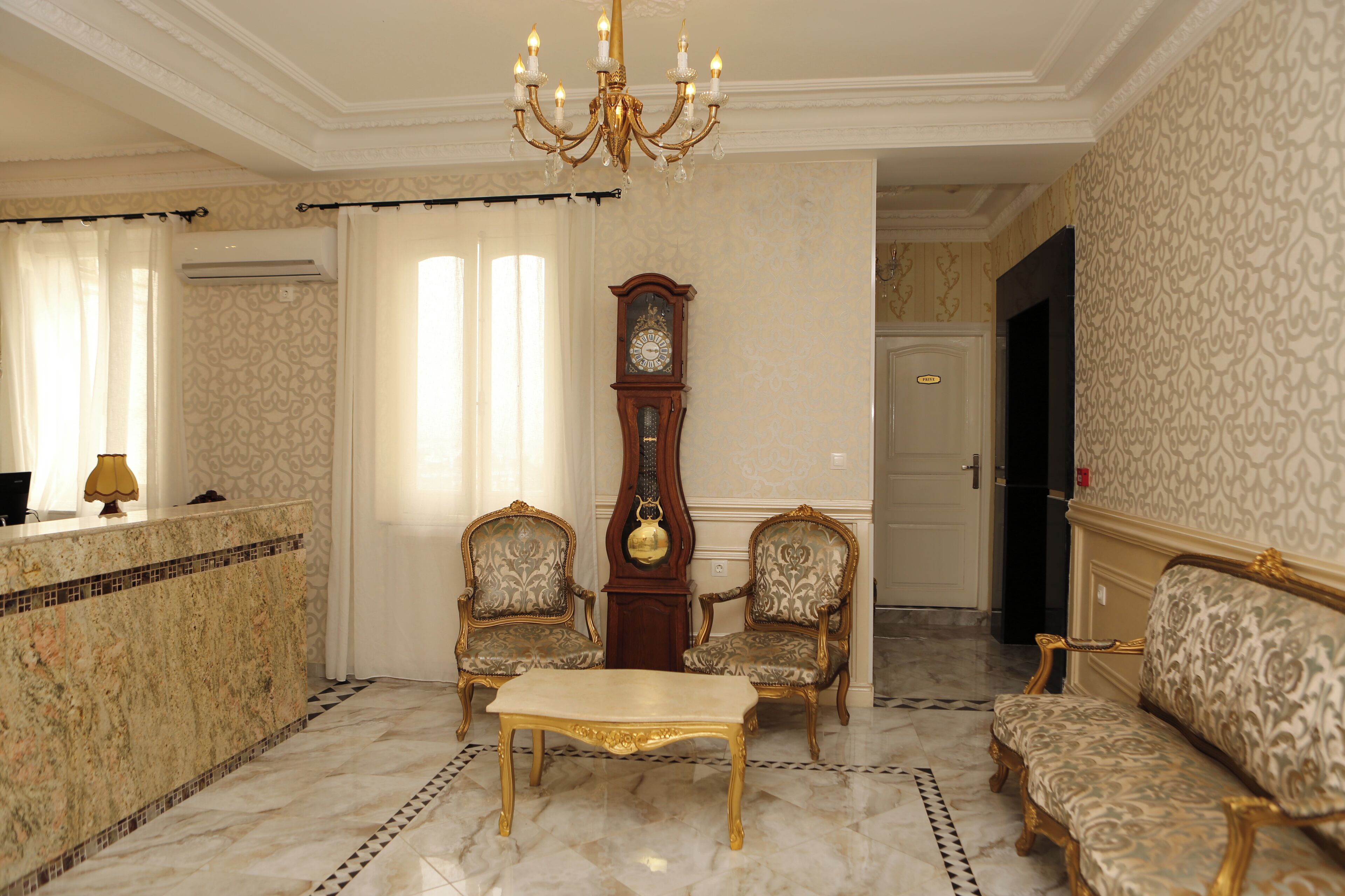 Hotel De Letoile