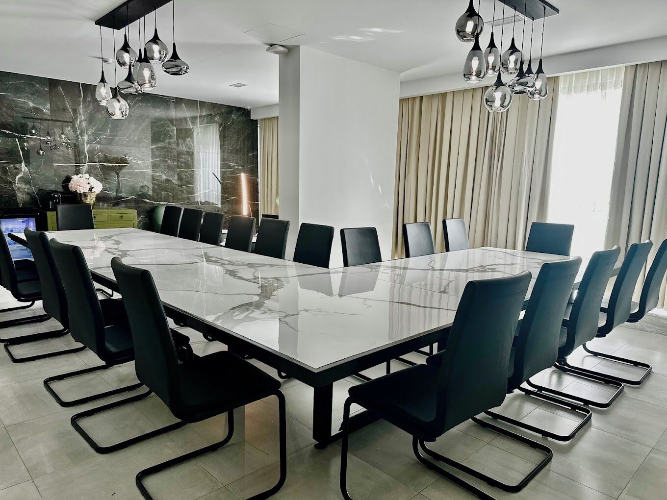 ONYX By Luna Hotel