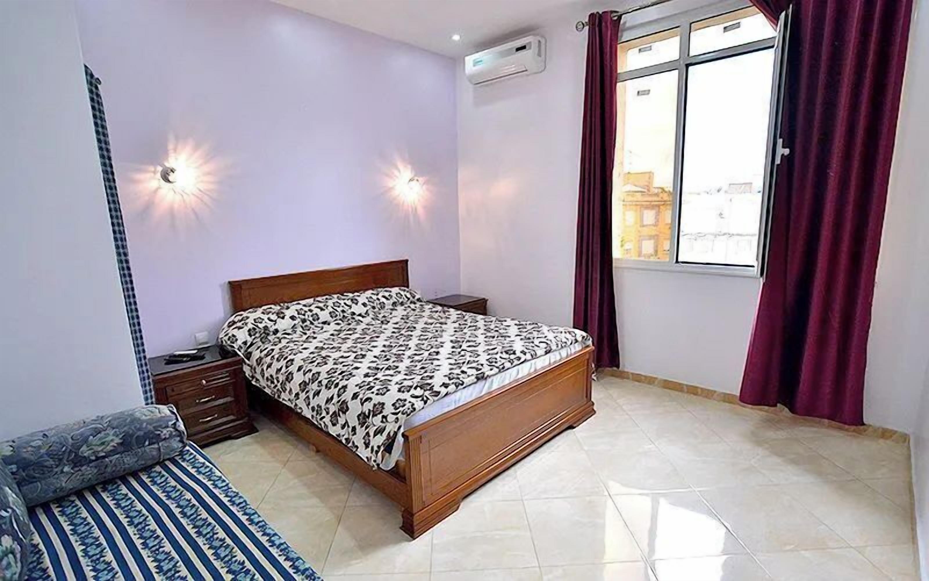 Hotel El Menzah Kazi