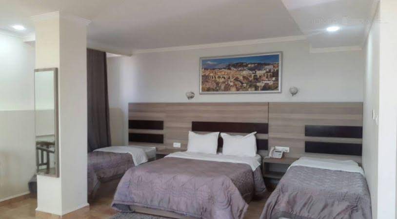 Hotel Le Palais Familial