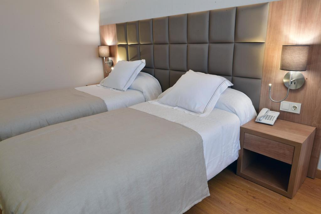 Lamaraz Arts Hotel