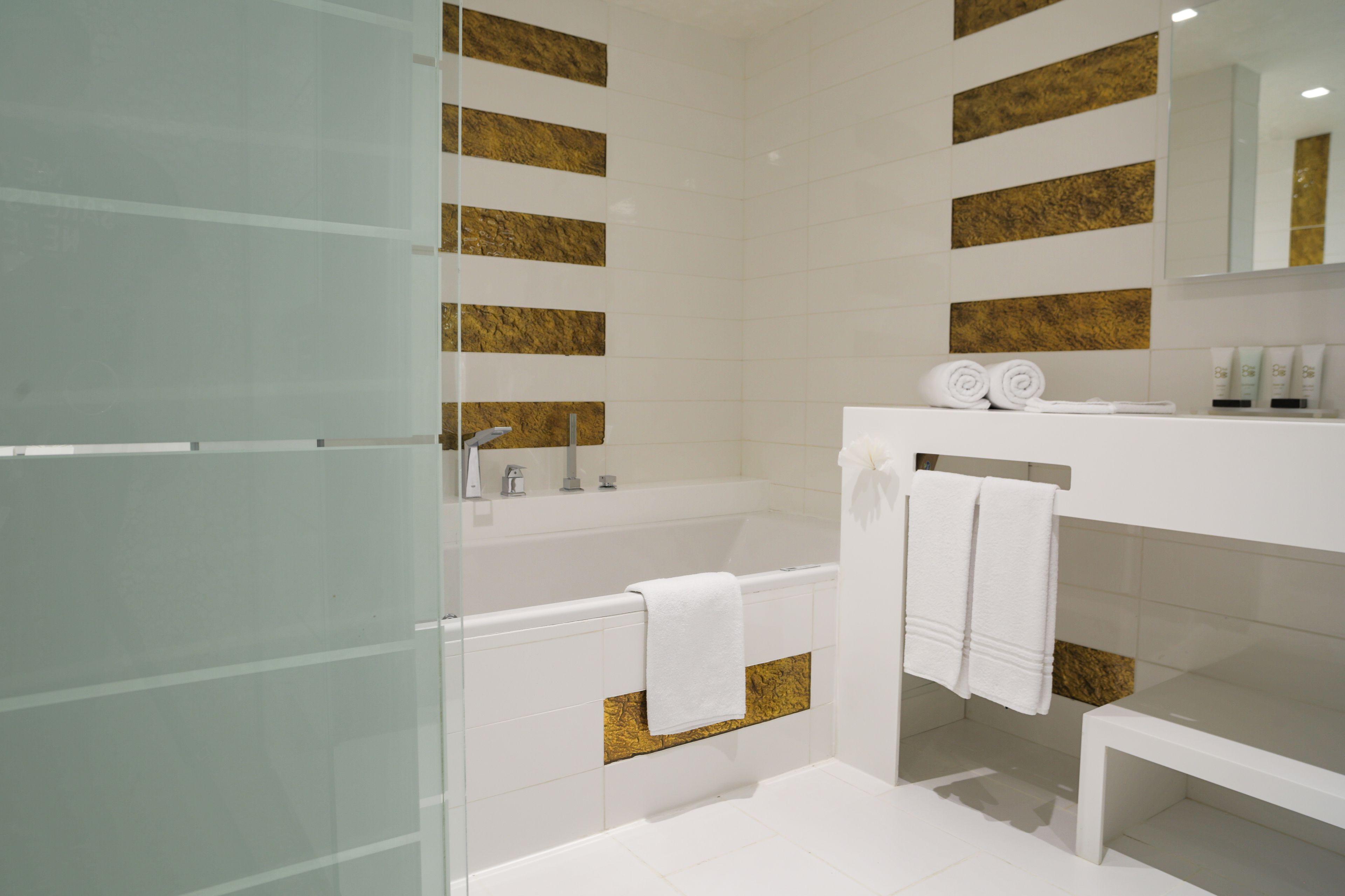 The Legacy Luxury Hotel, Algiers