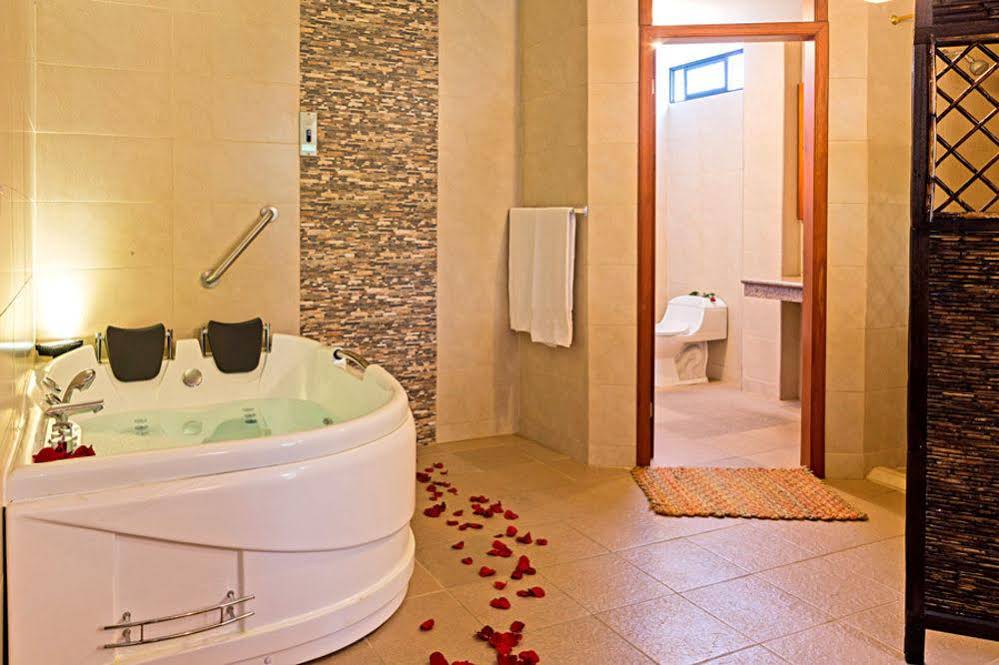 La Floresta Hotel