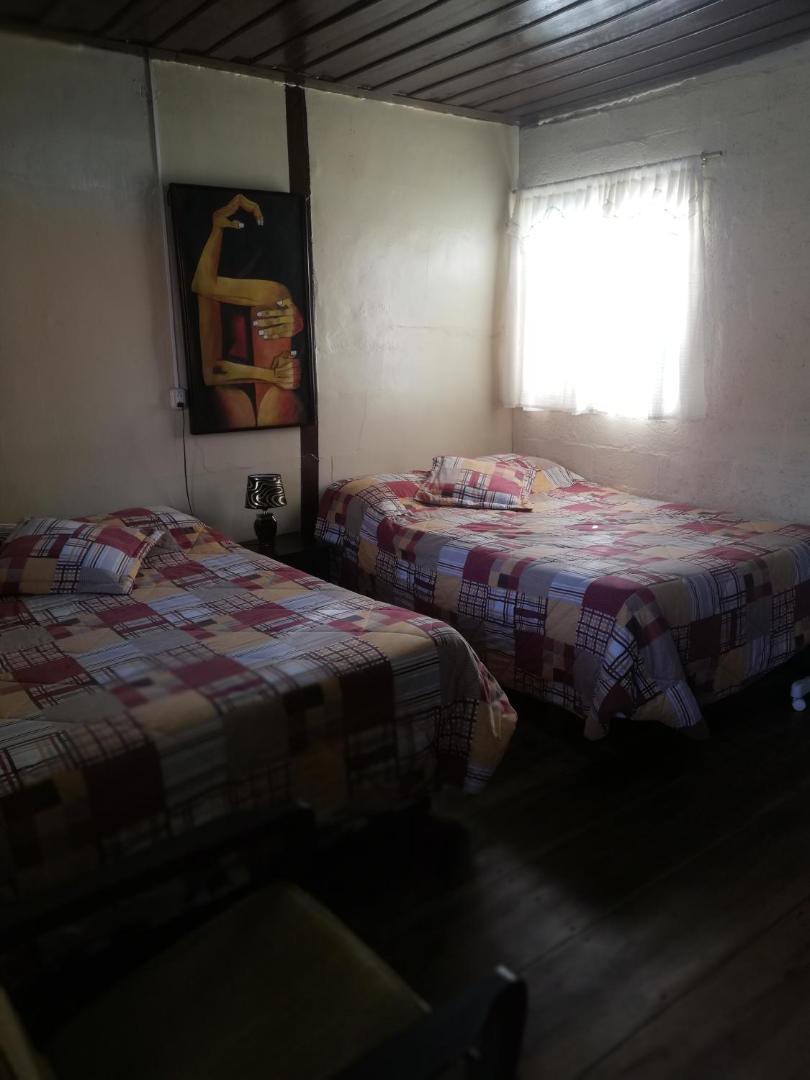 Montano Camping & Hostel