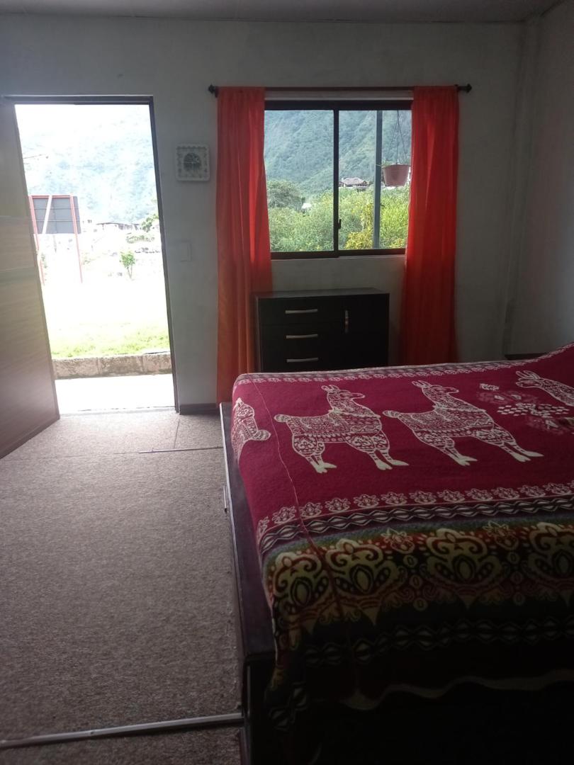 Montano Camping & Hostel