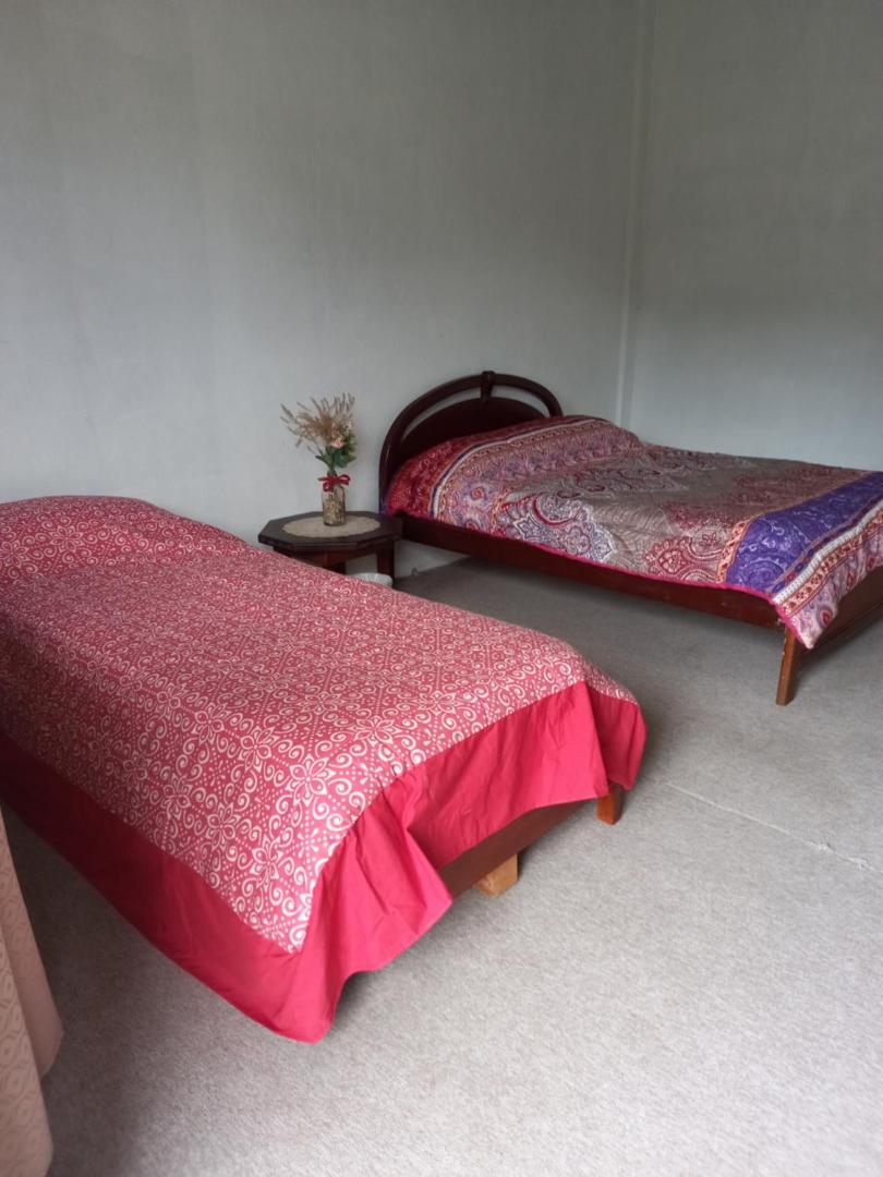 Montano Camping & Hostel