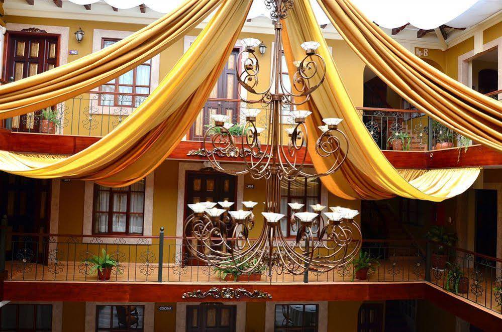 Hotel Campanario