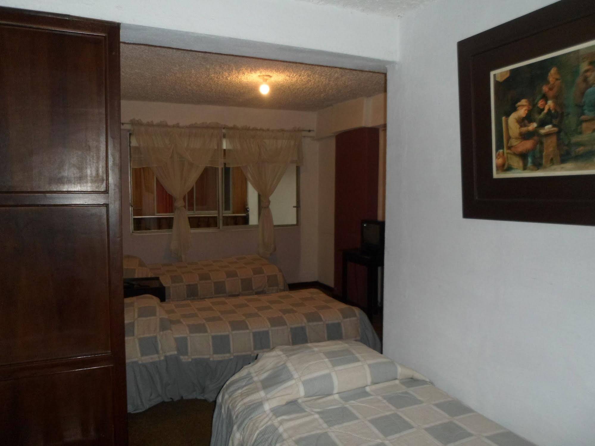 Hotel Catedral Cuenca