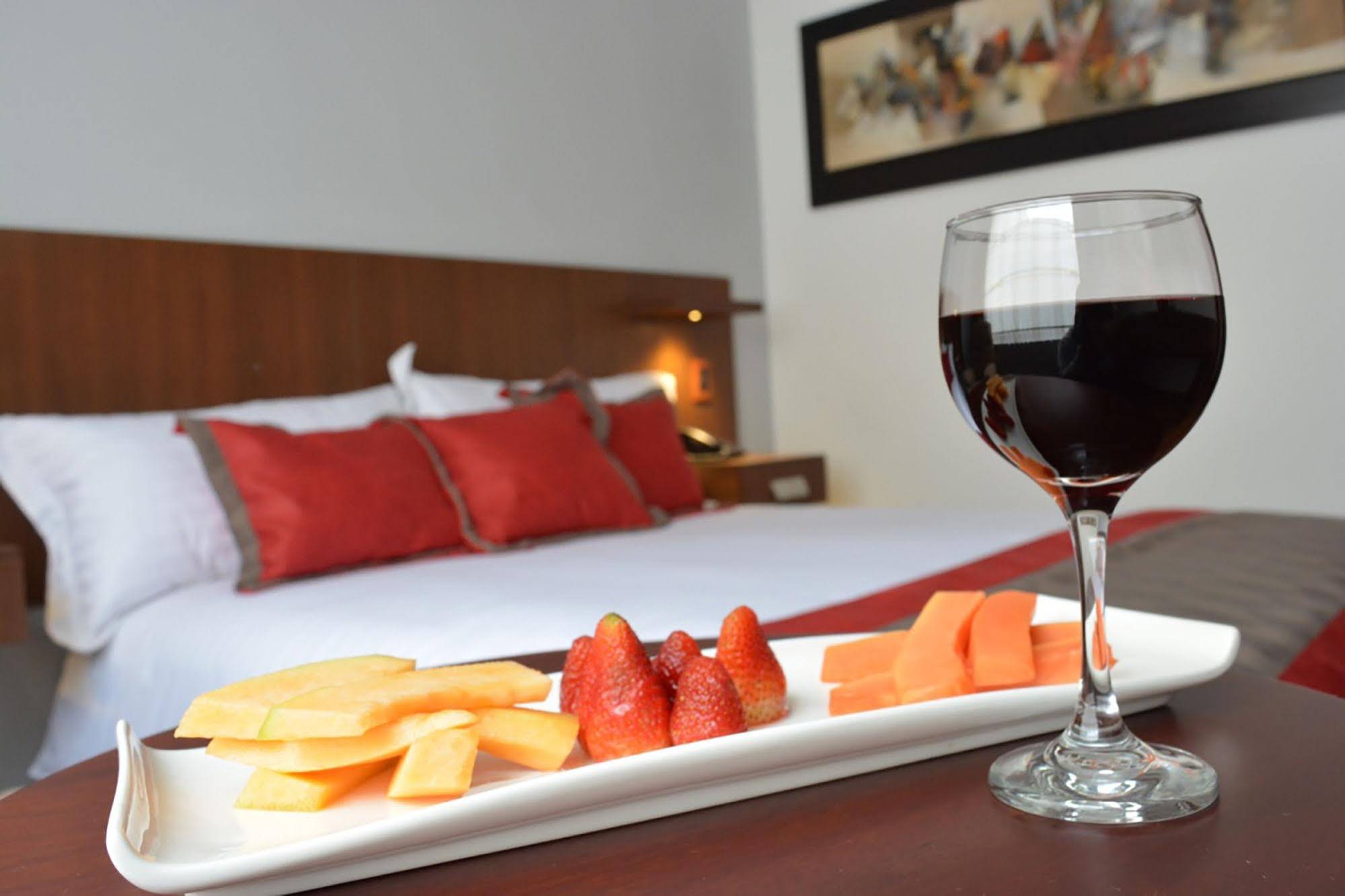 Santiago de Compostella Suites Hotel