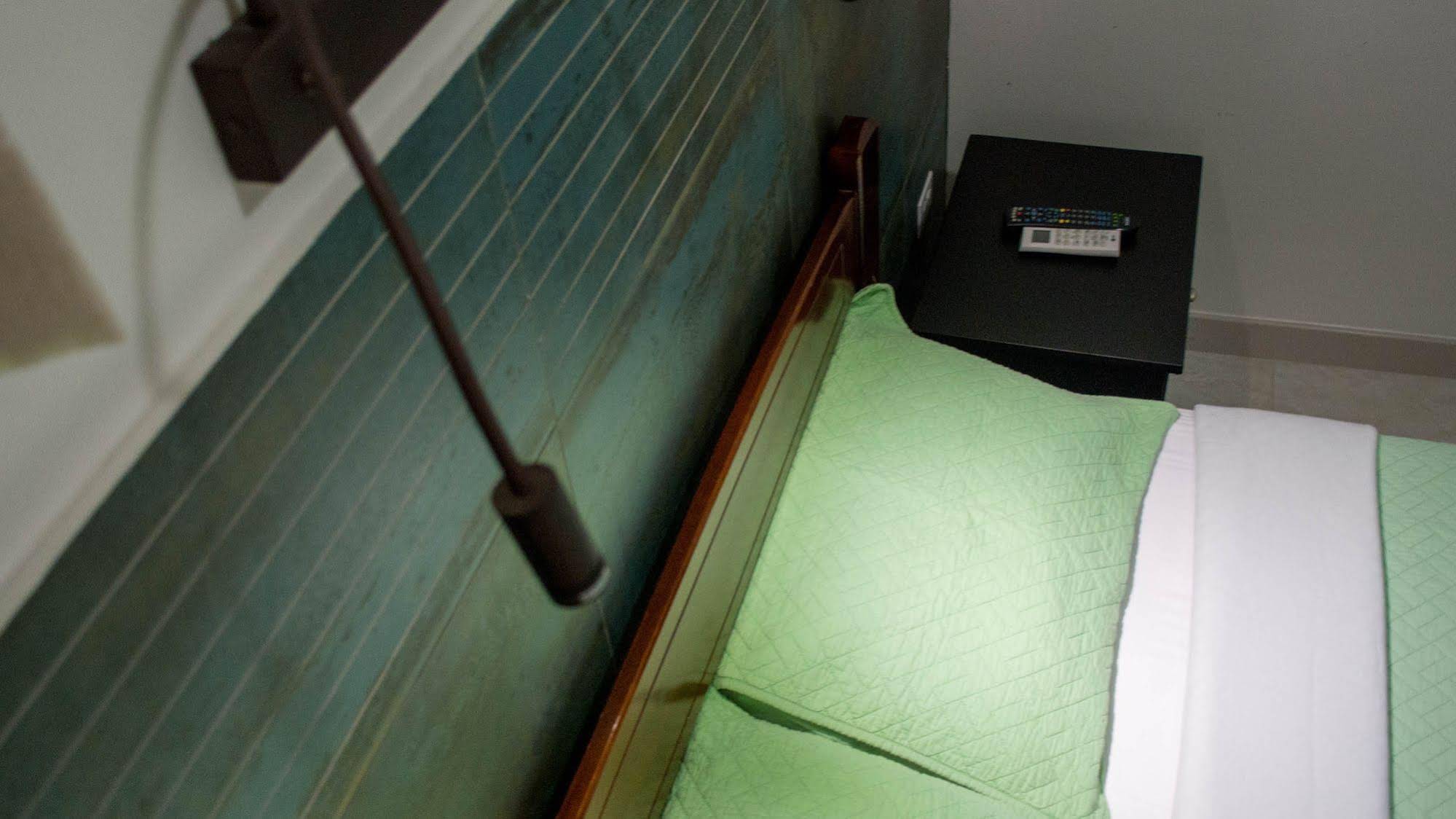 DC Suites Aeropuerto