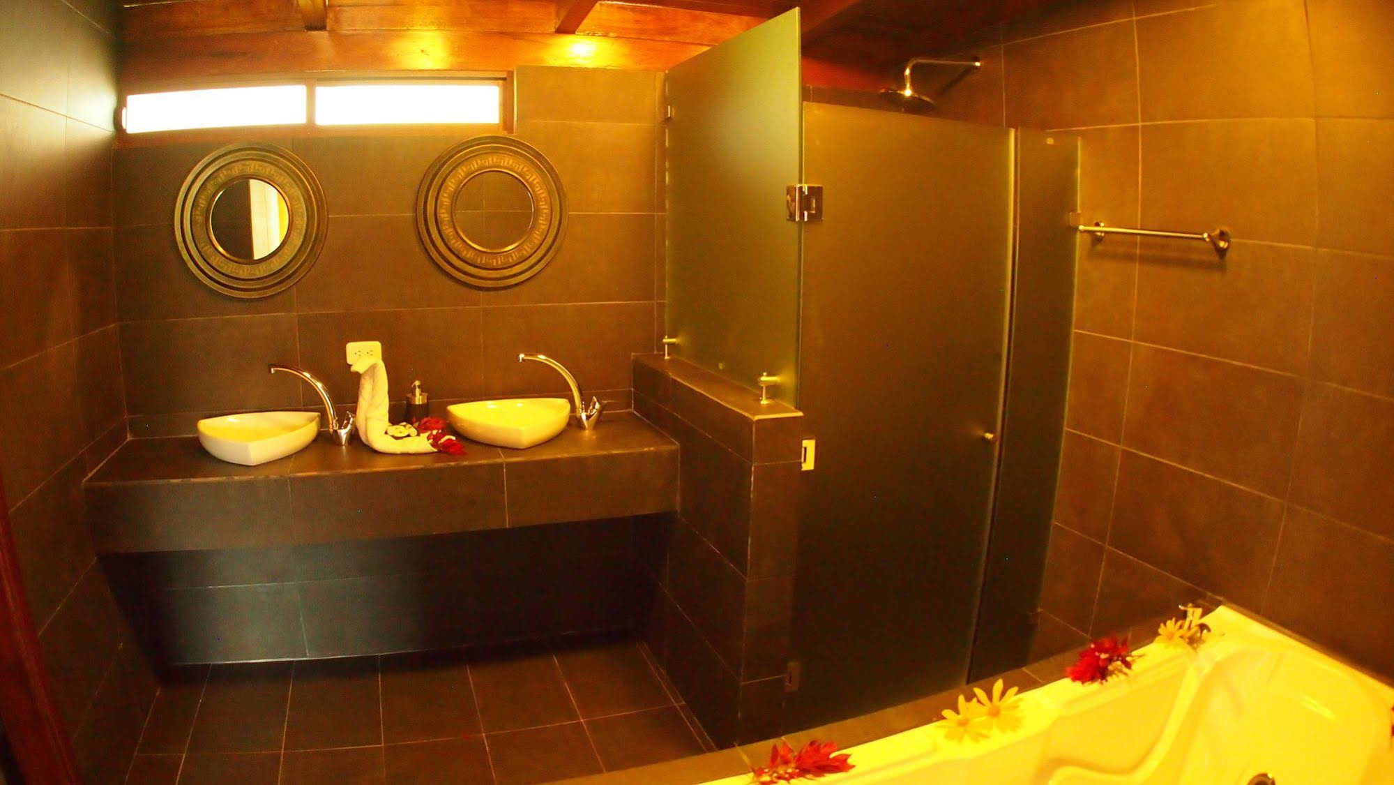 Mindo Coffee Lodge & Spa
