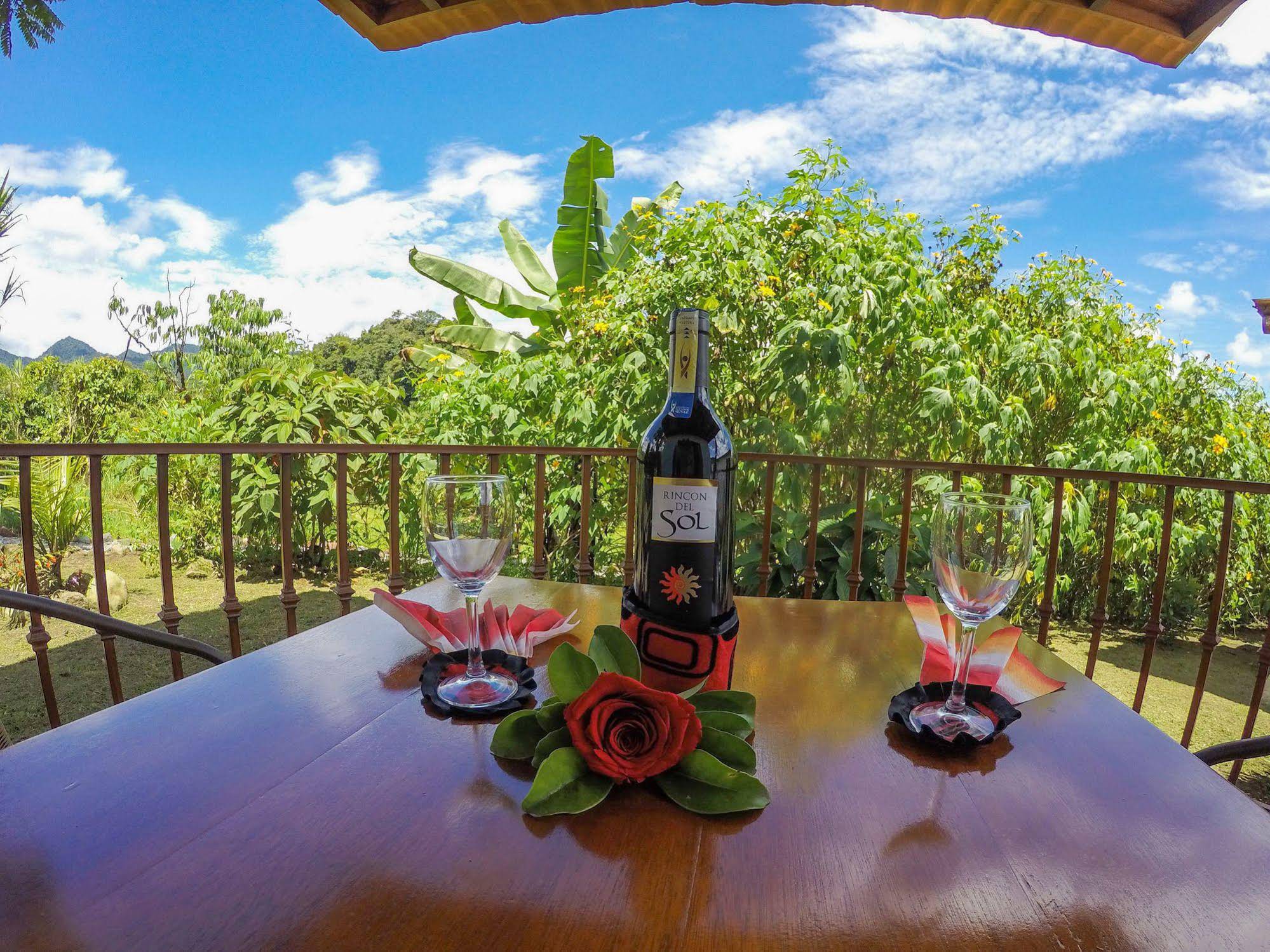 Mindo Coffee Lodge & Spa