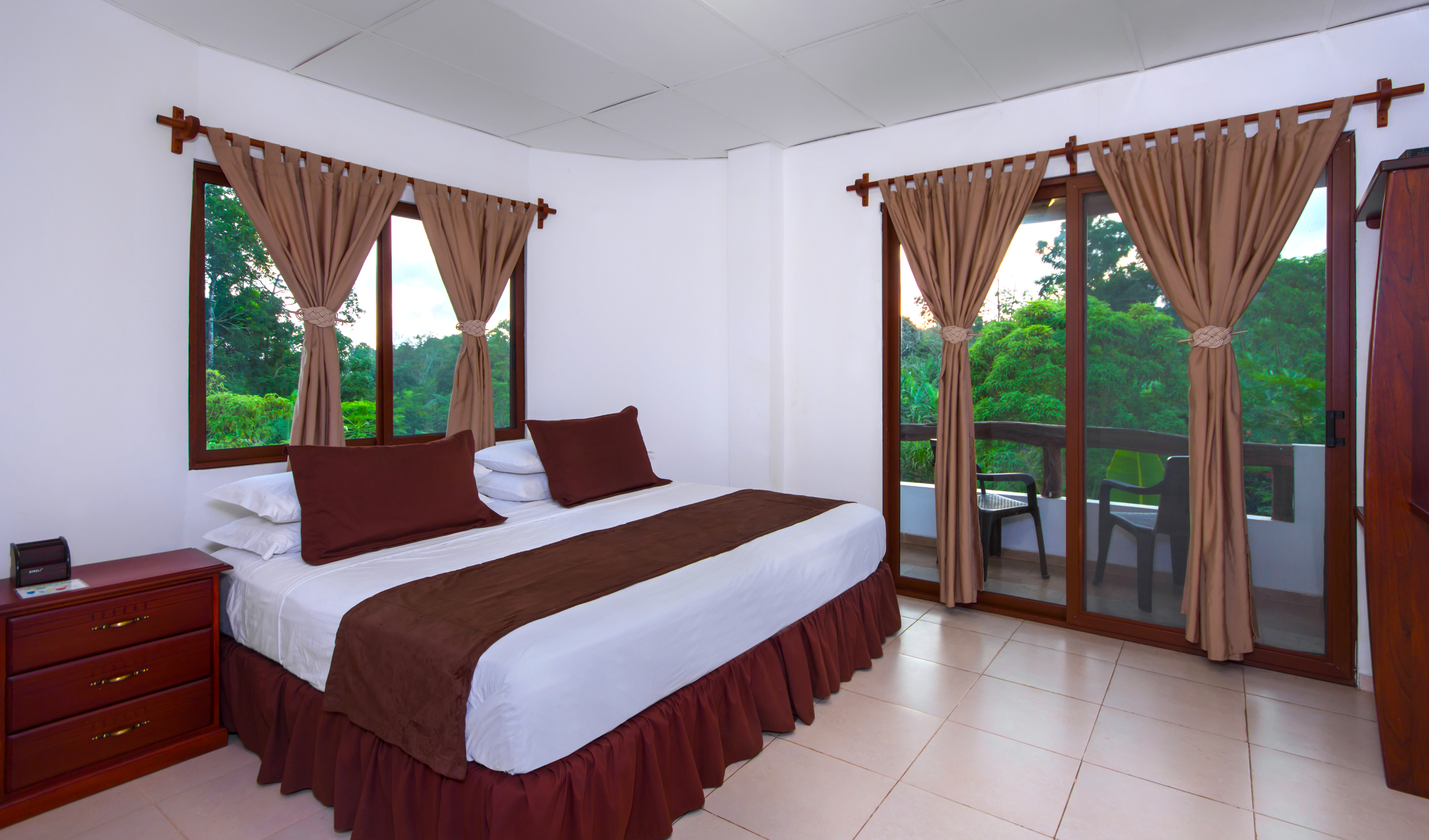 Casa Natura Galapagos  Hotel & Lodge