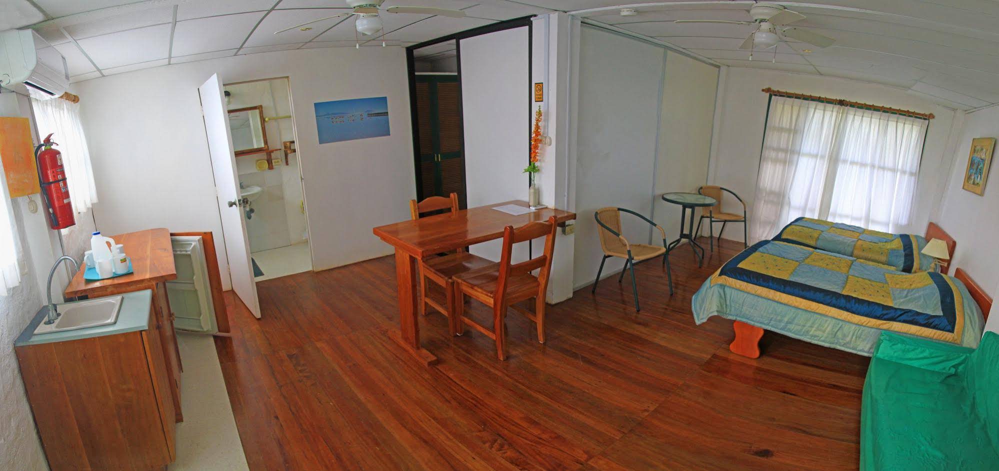 Galapagos Chalet
