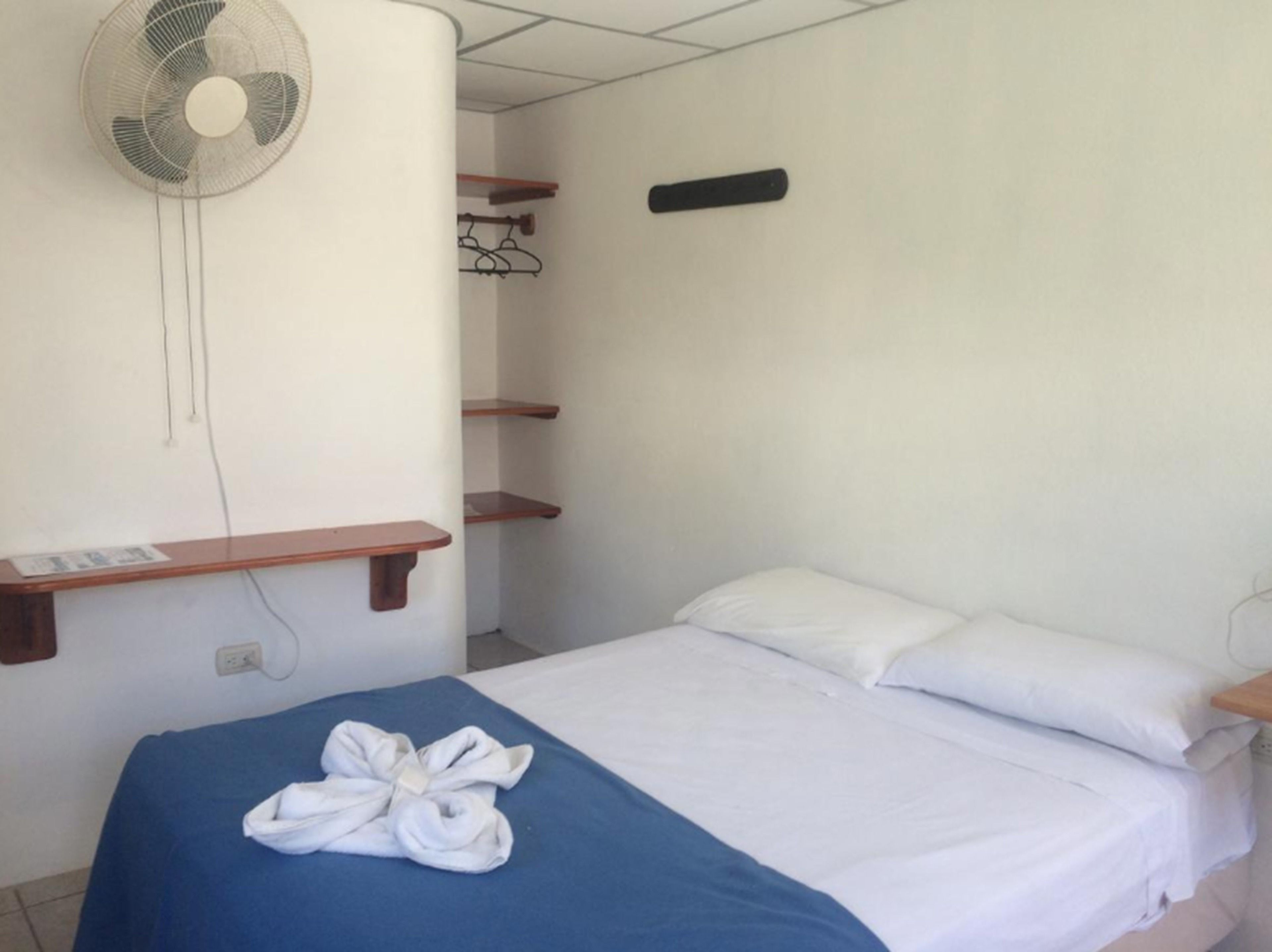 Hospedaje Darwin B&B
