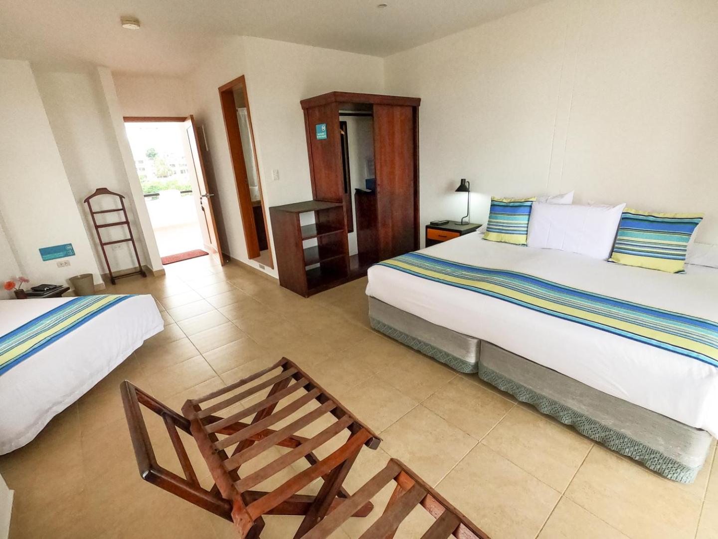 Hotel Galapagos Suites