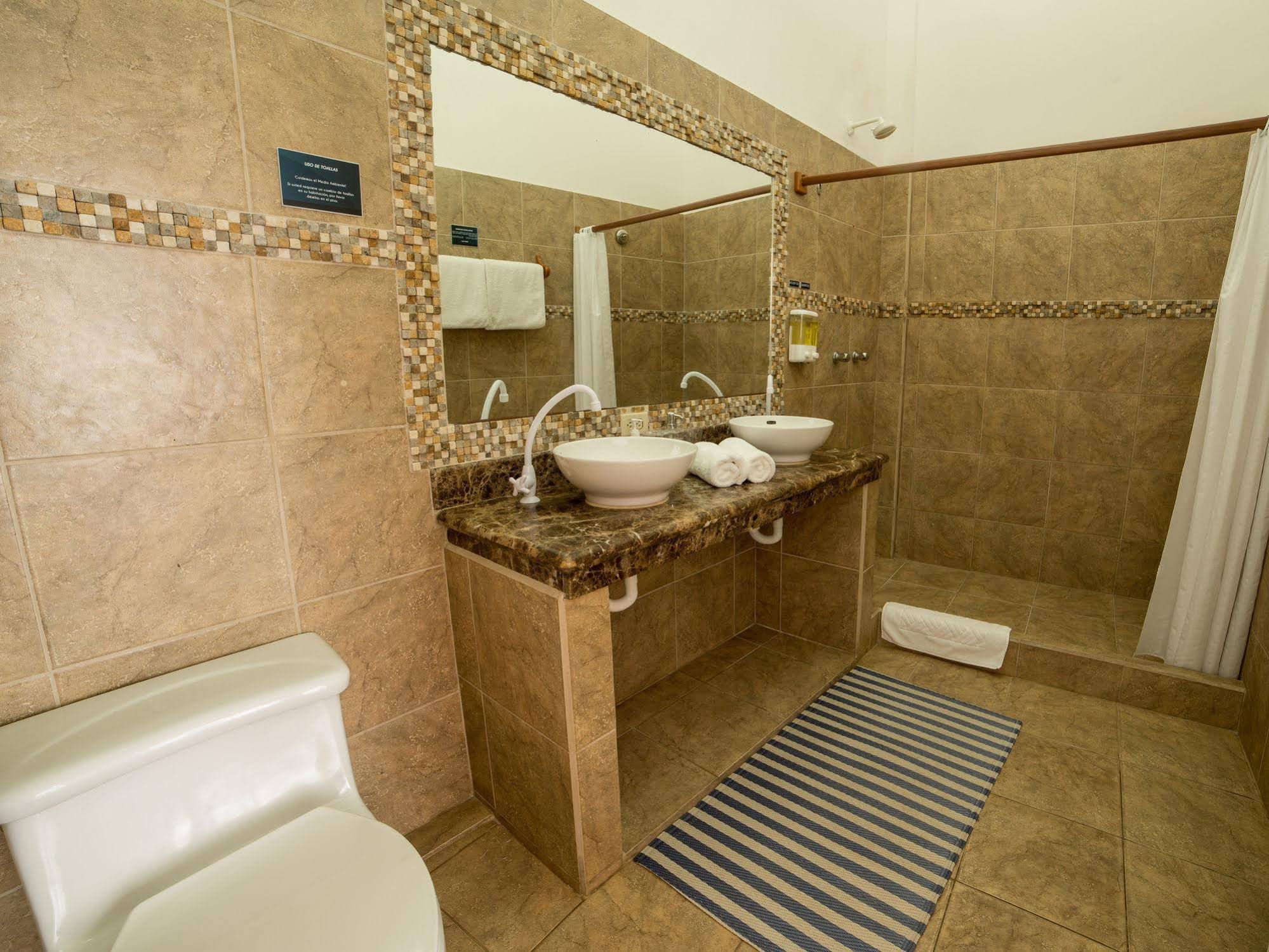 Albemarle Hotel
