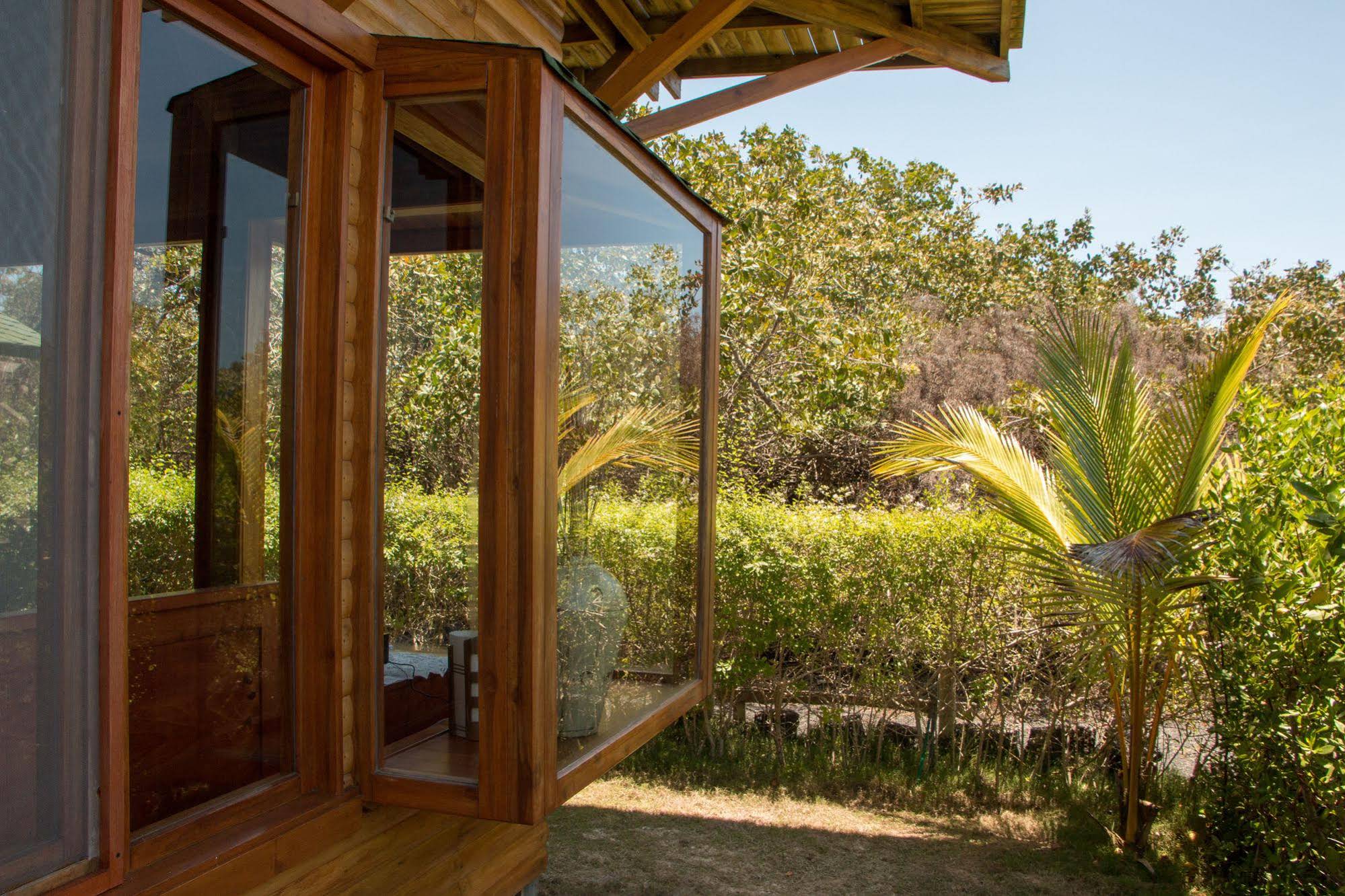 Chez Manany Galápagos Ecolodge
