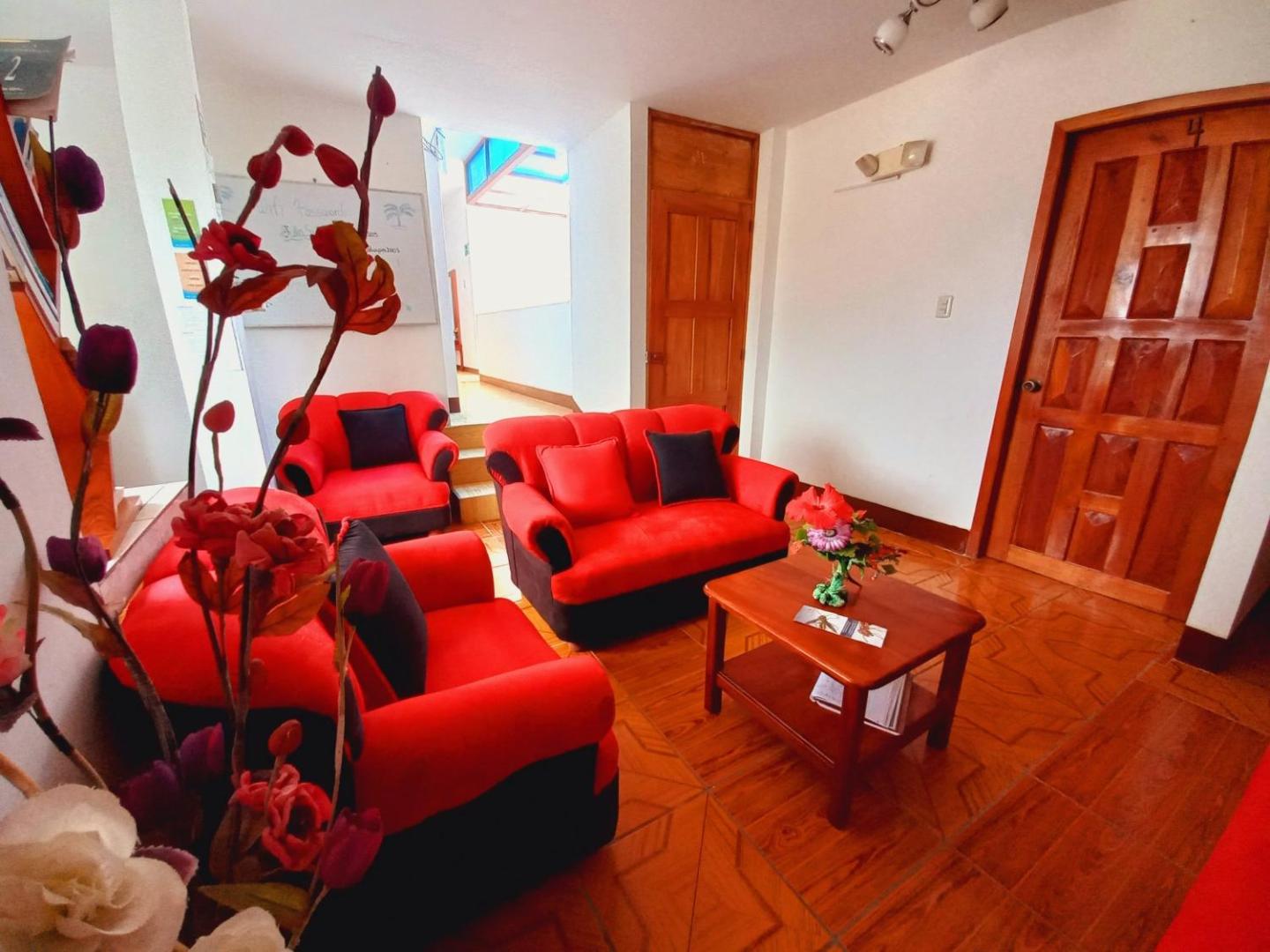 Hostal Sula Sula