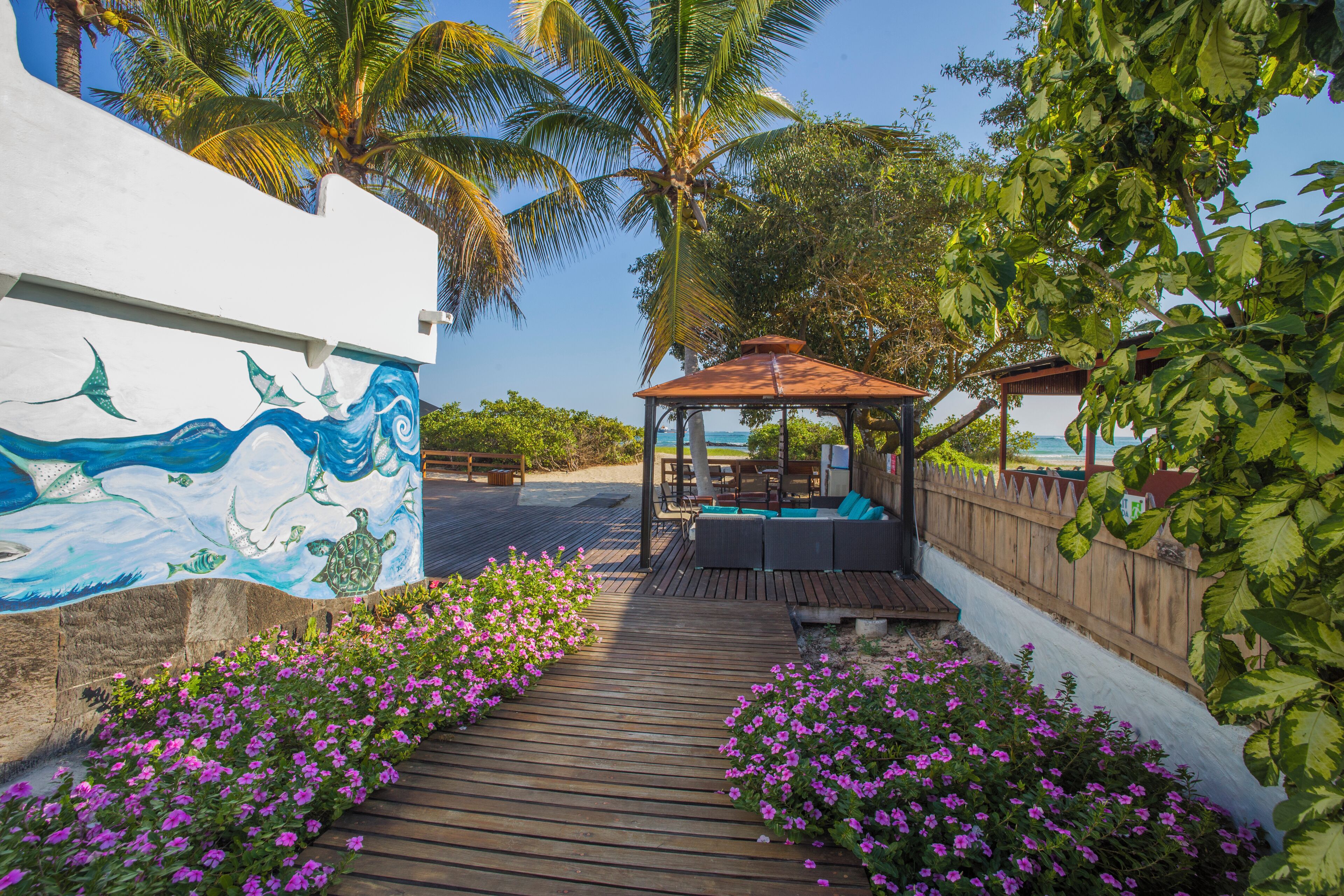 Isamar Hotel