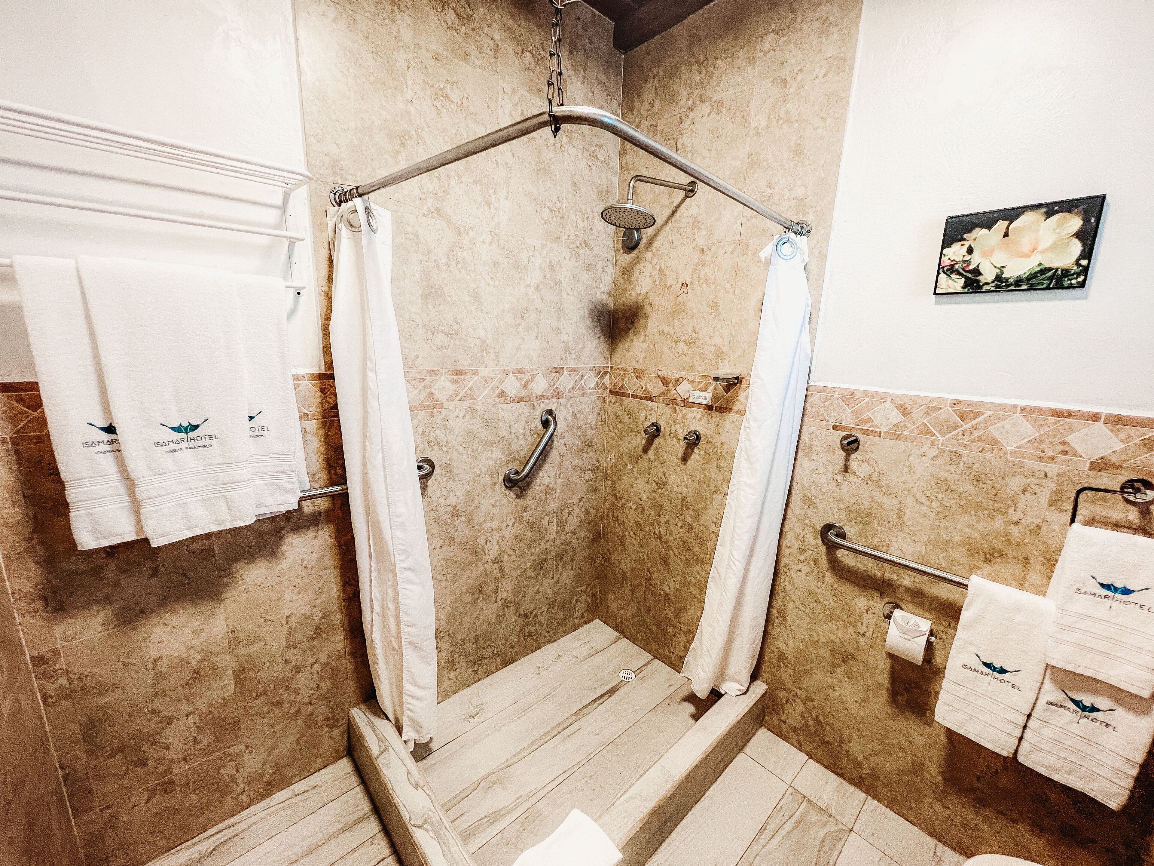 Isamar Hotel