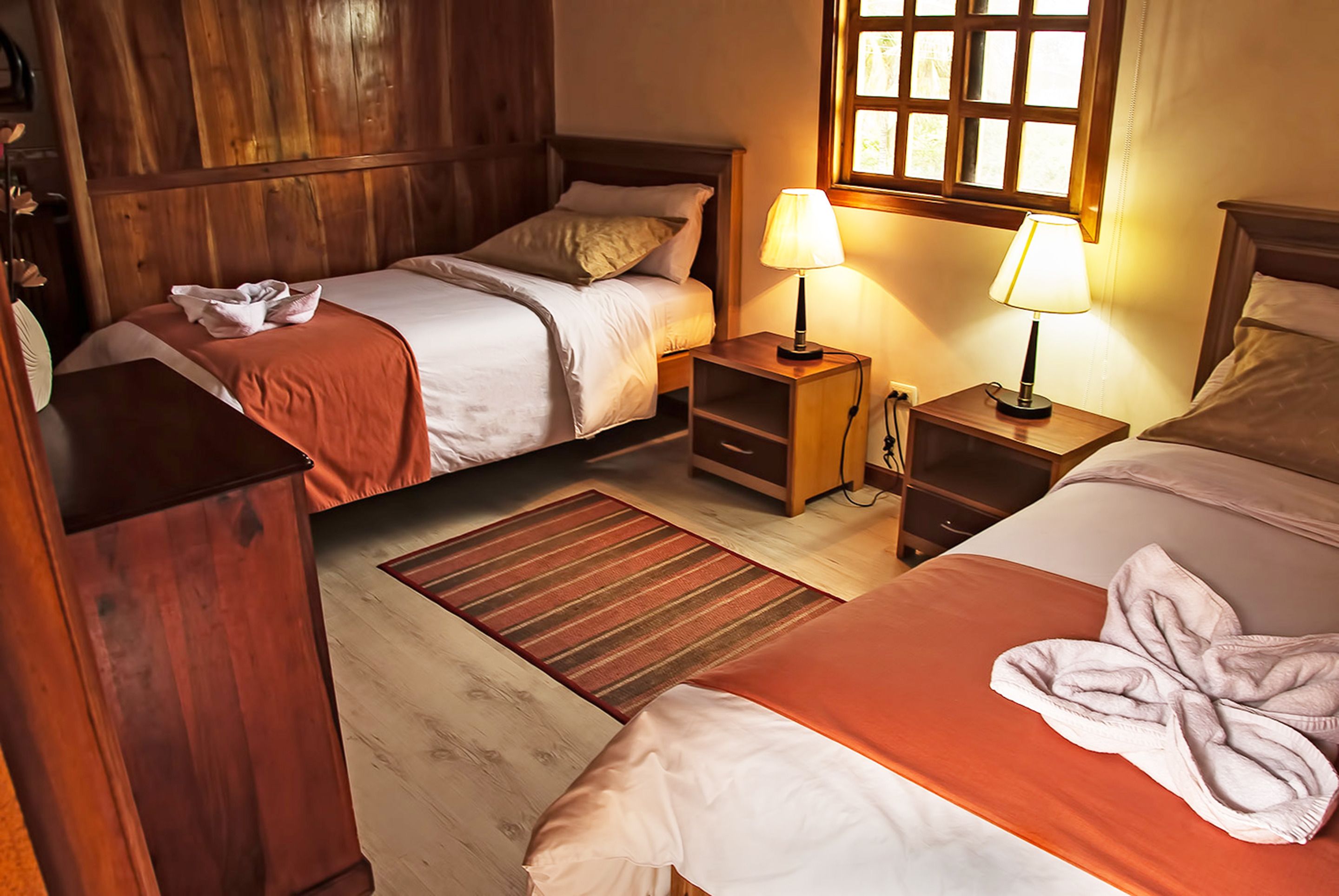 The Wooden House Lodge