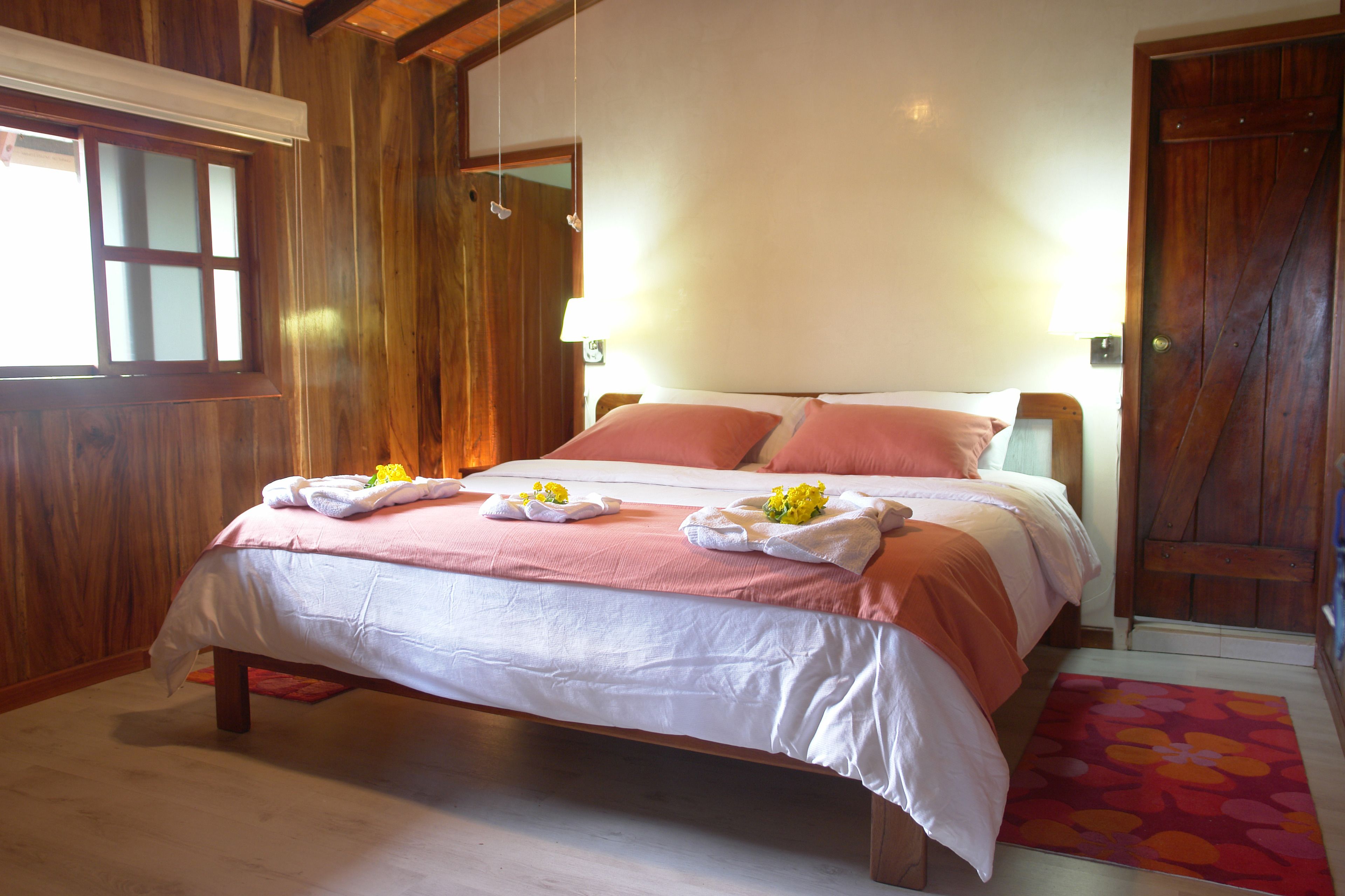 The Wooden House Lodge