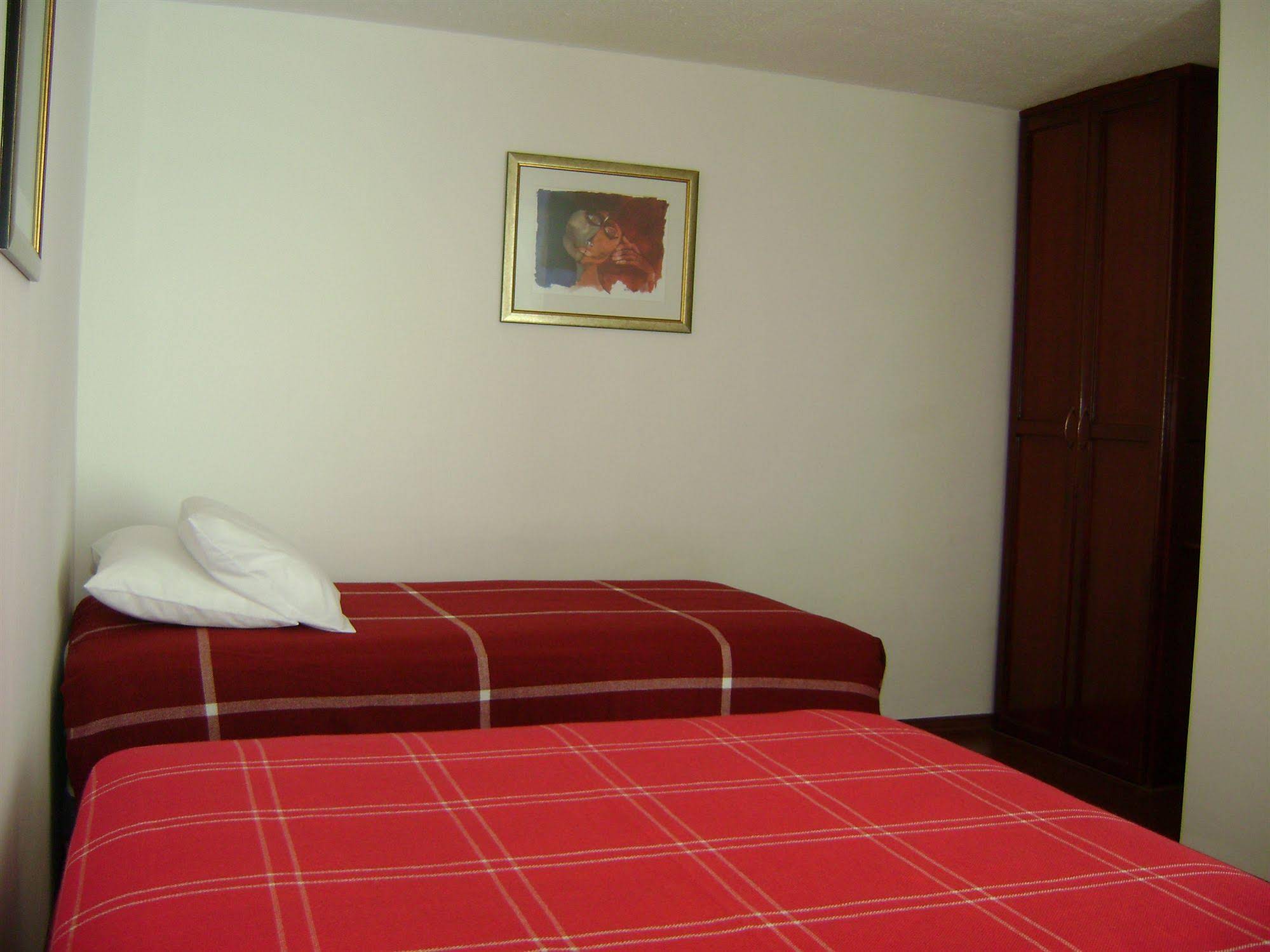 Ecuatreasures B&B
