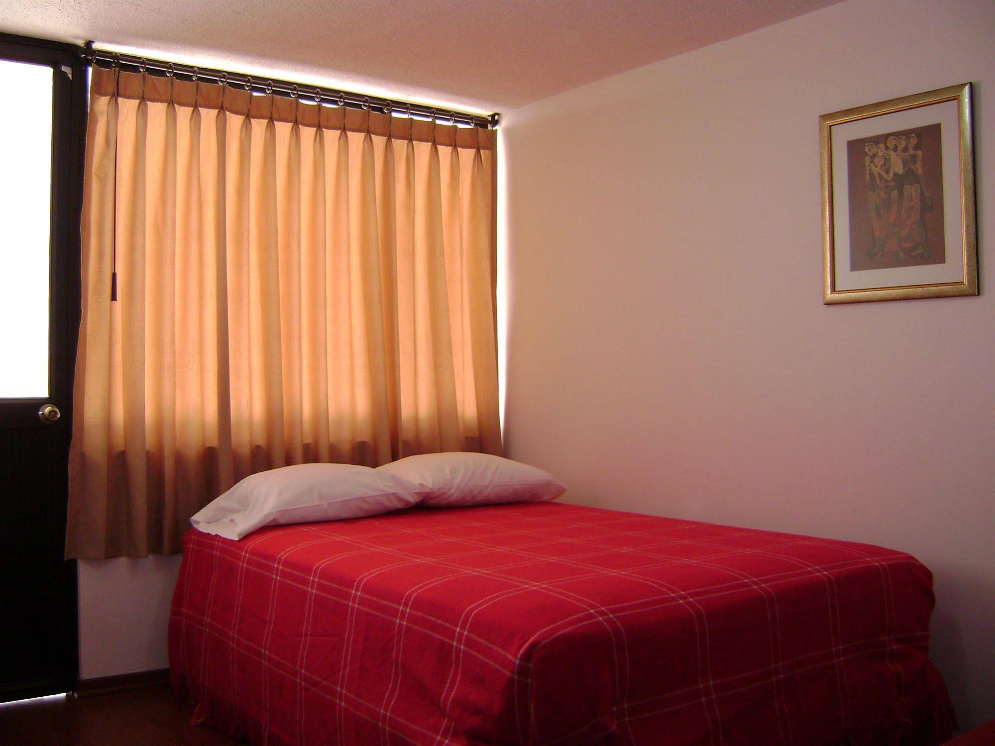 Ecuatreasures B&B
