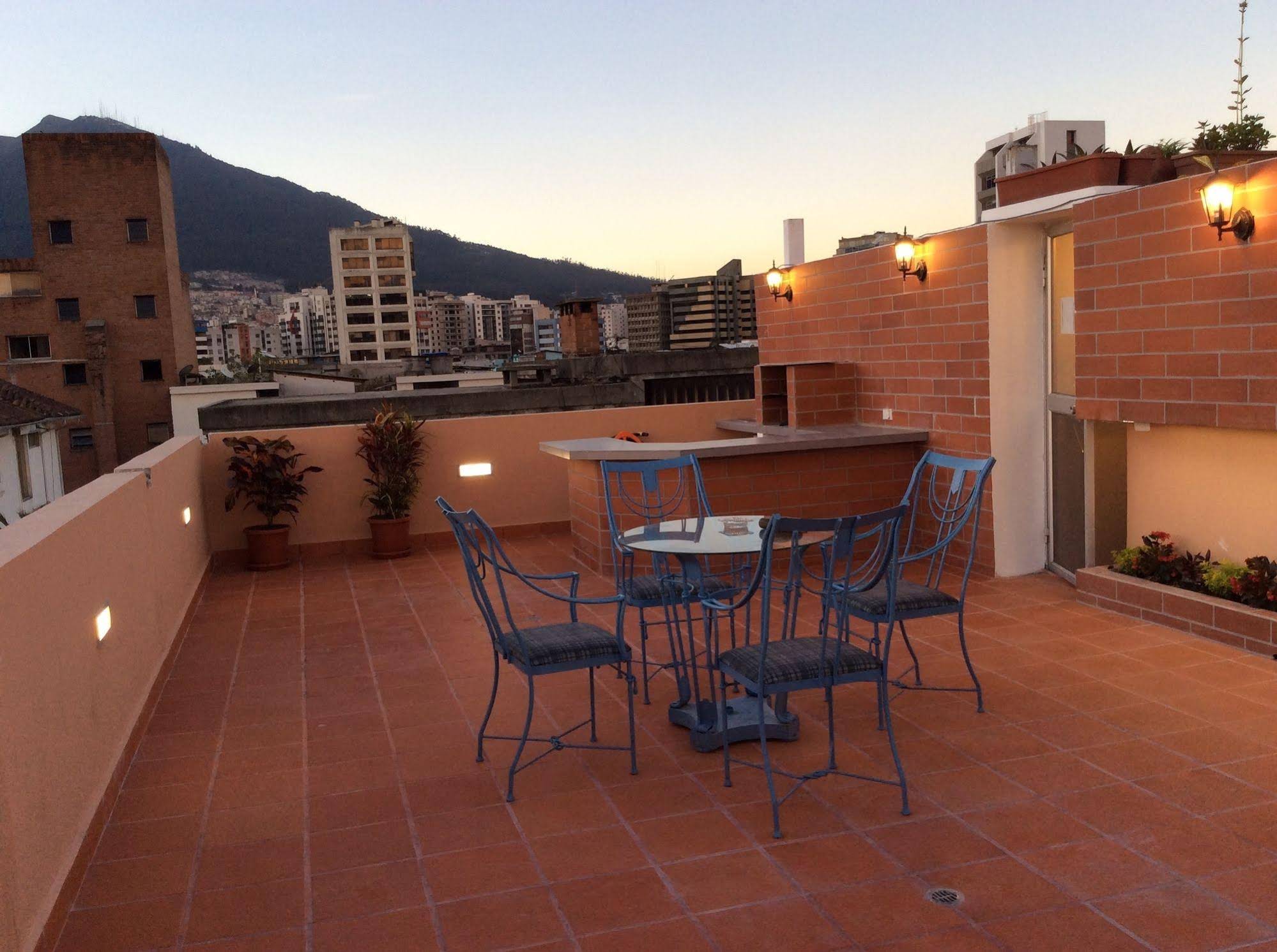 Hostal Mitad del Mundo