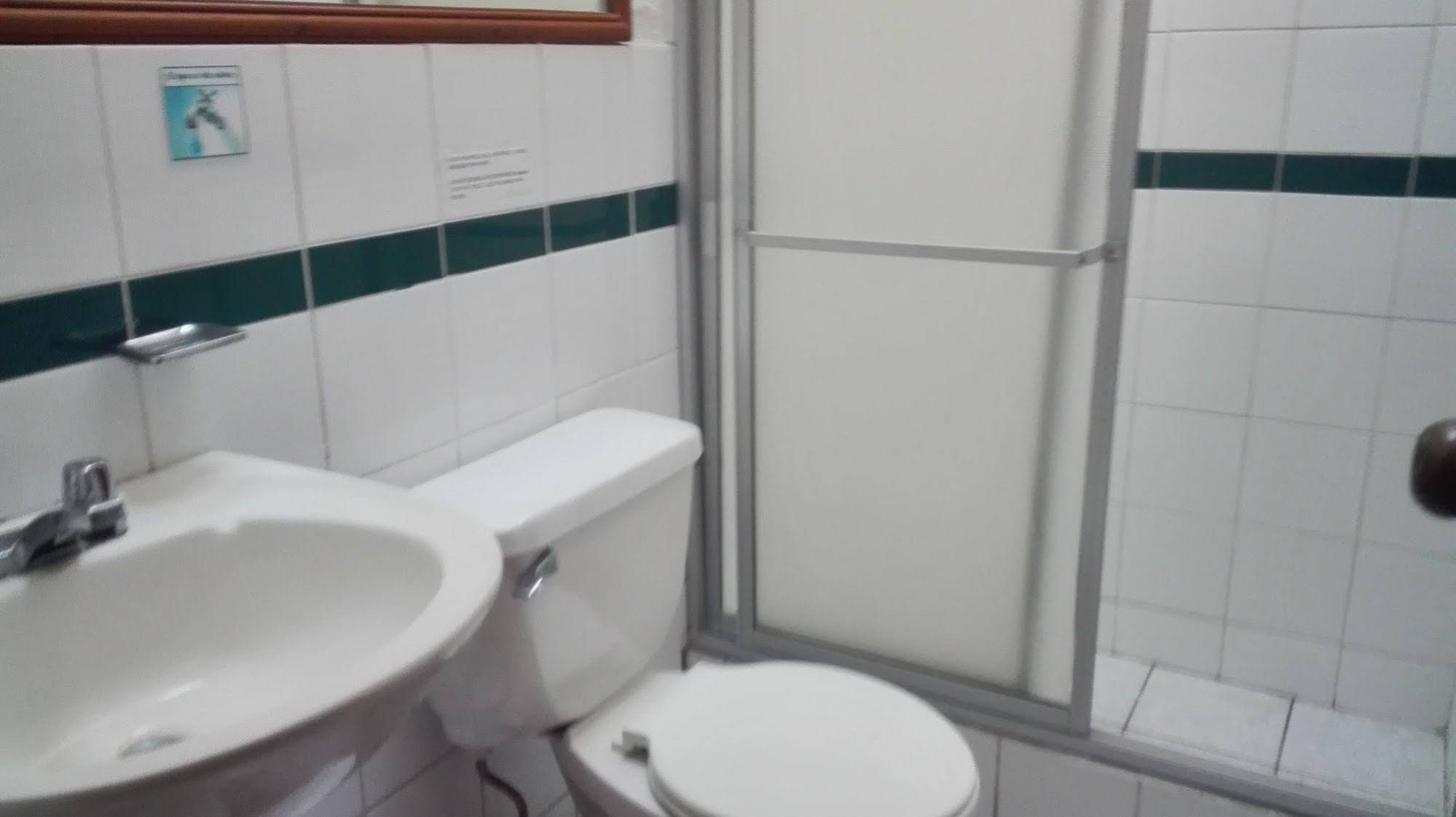 Hatun Runa Hostal