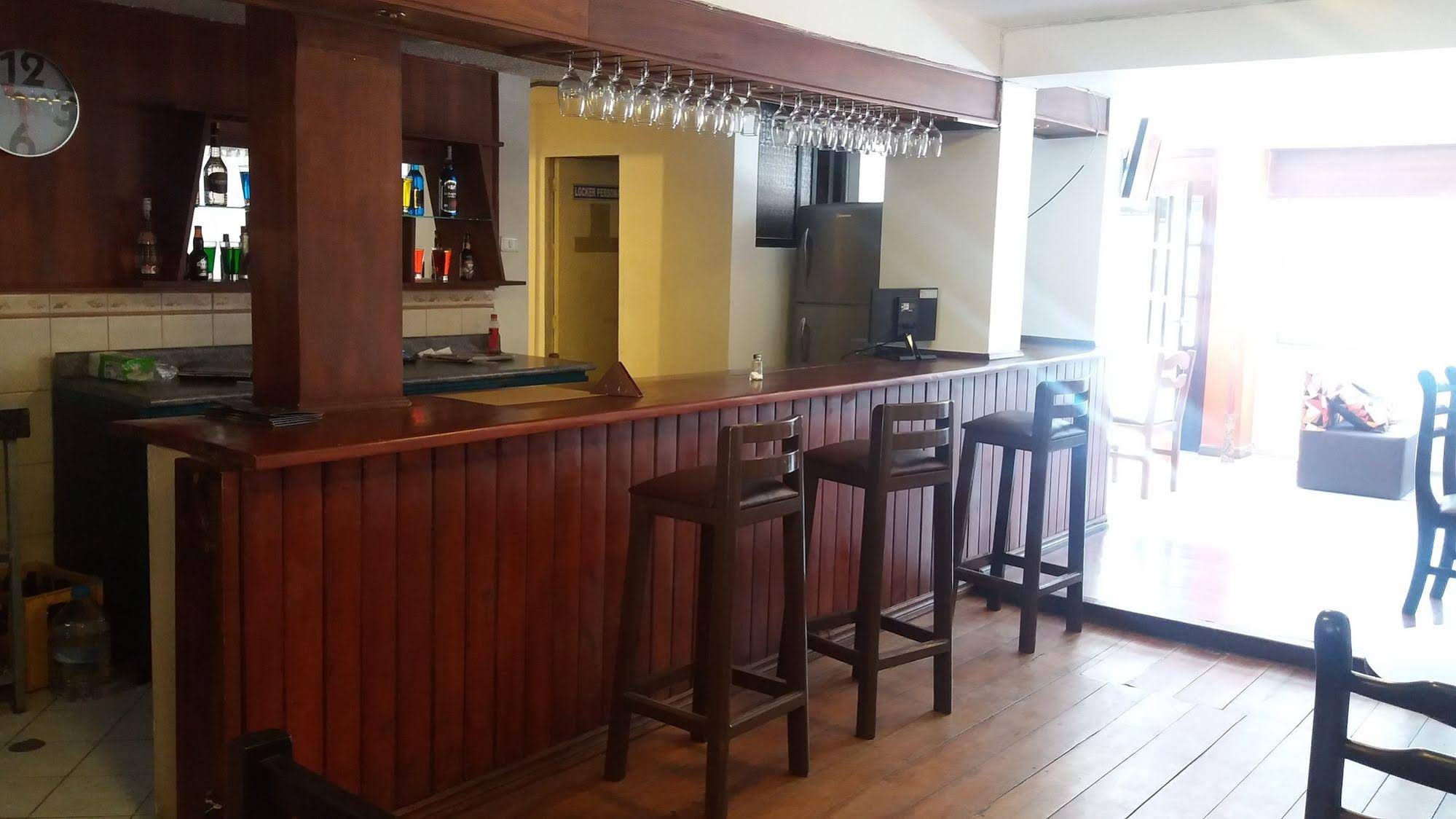Hatun Runa Hostal