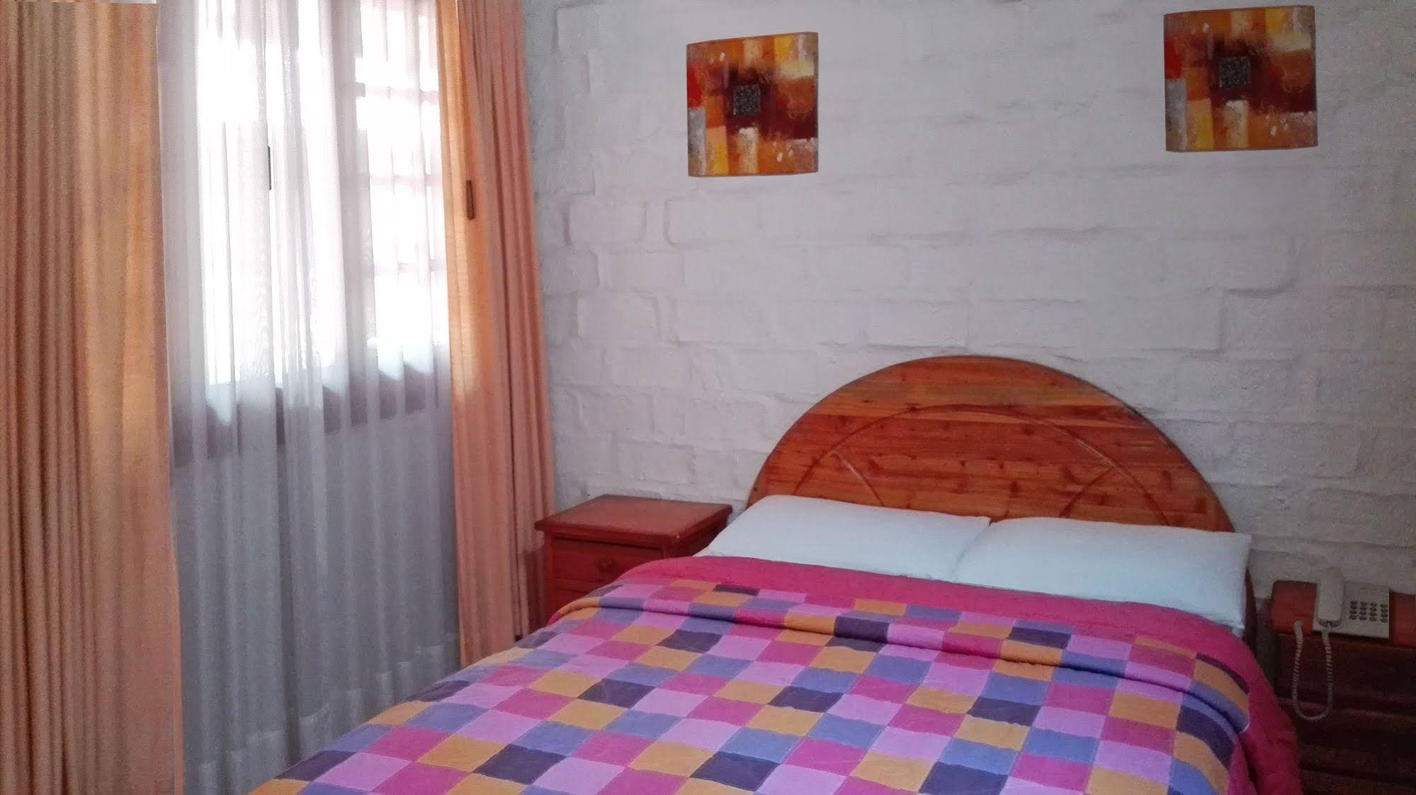 Hatun Runa Hostal