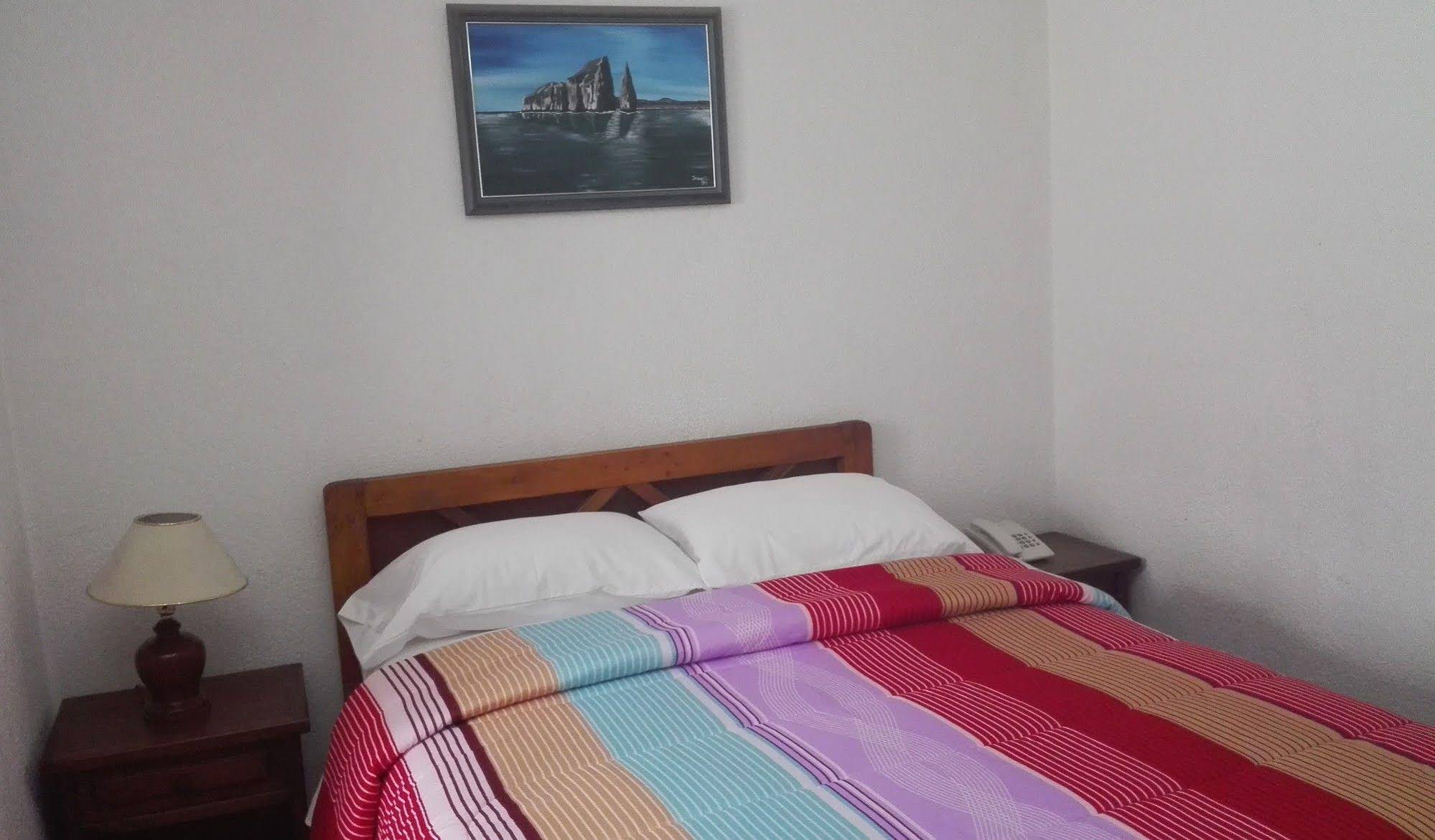 Hatun Runa Hostal