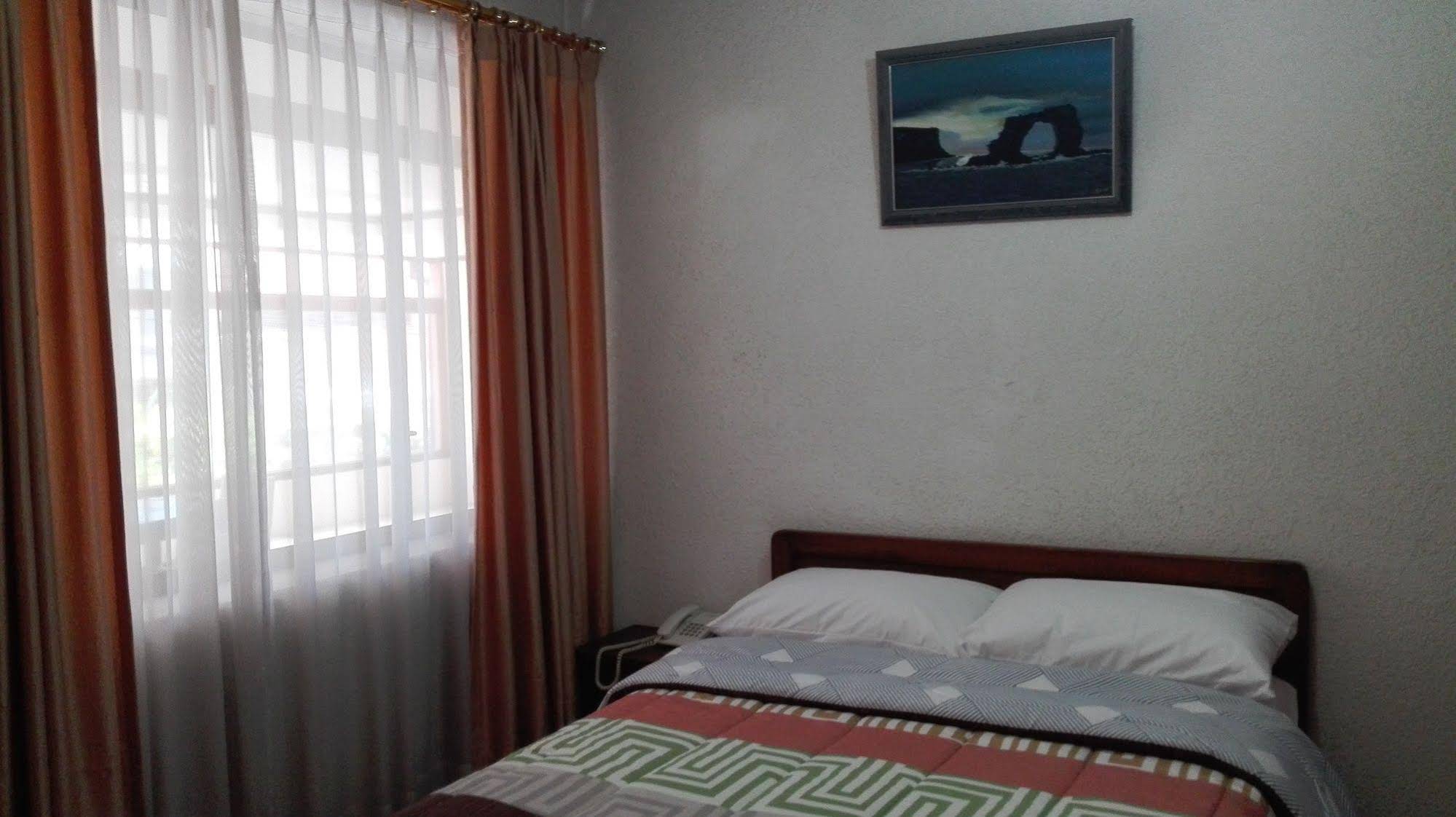 Hatun Runa Hostal