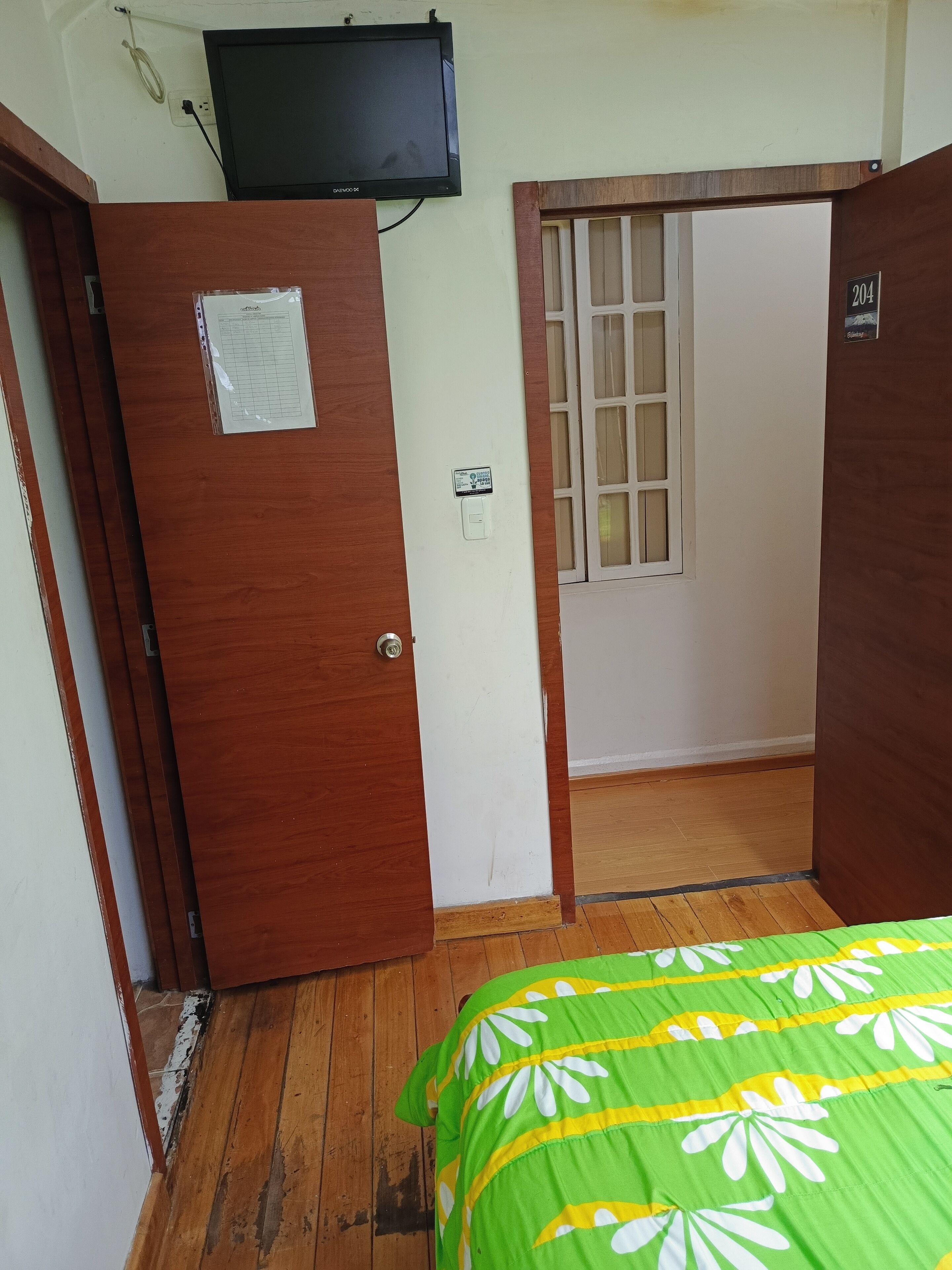 Hostal Urban Inn - Hostel