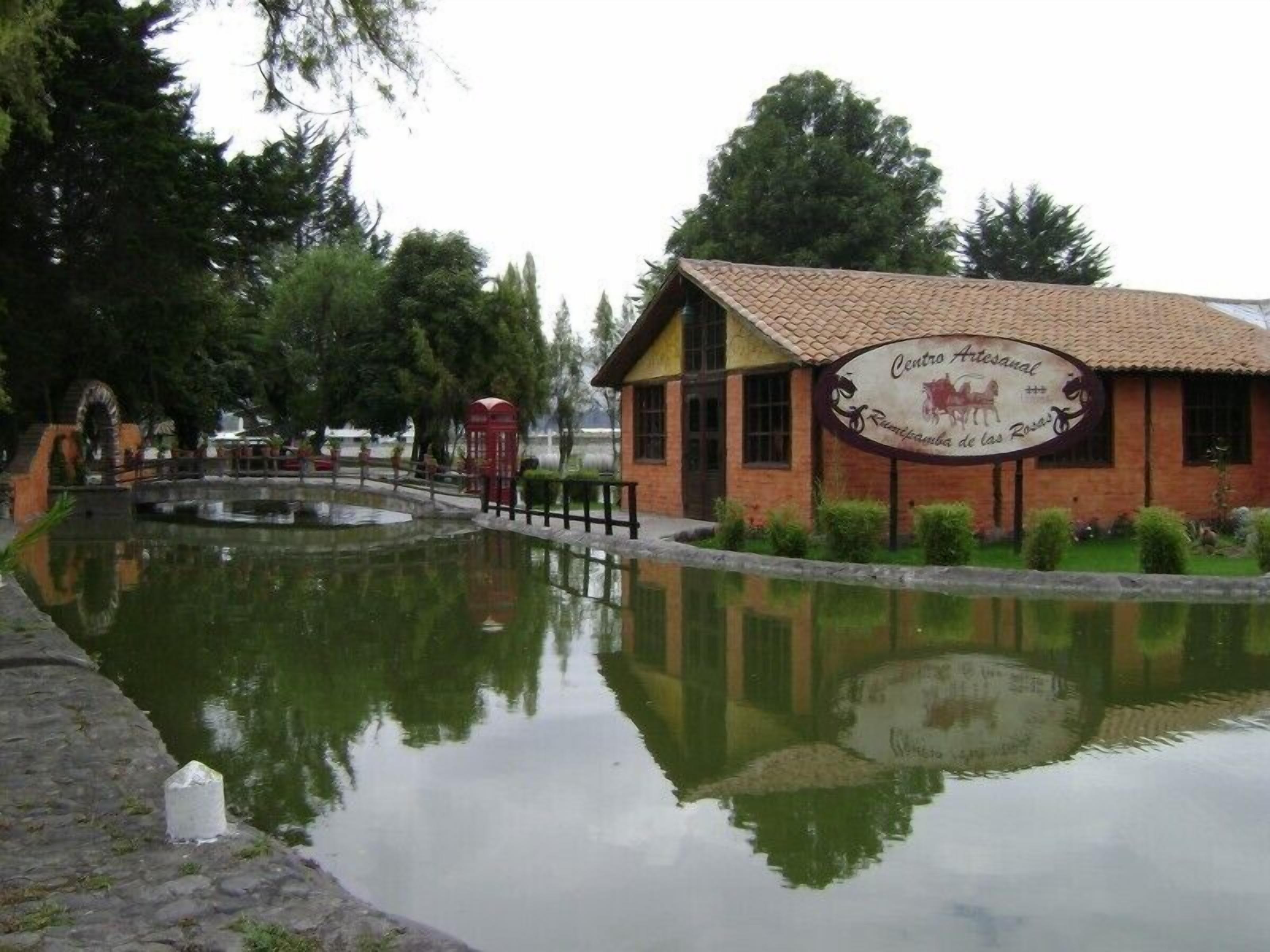 Hosteria Rumipamba de Las Rosas