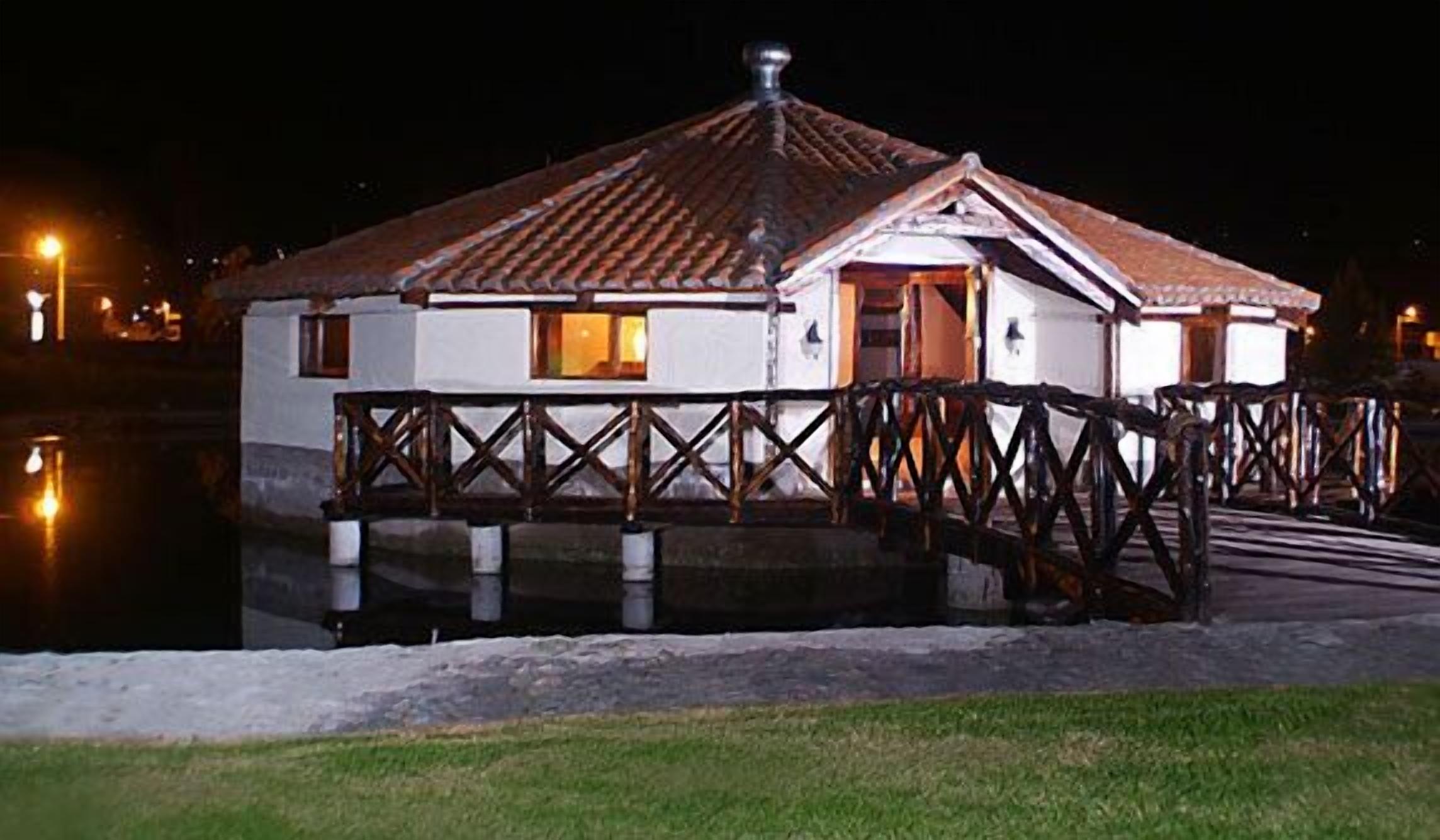 Hosteria Rumipamba de Las Rosas