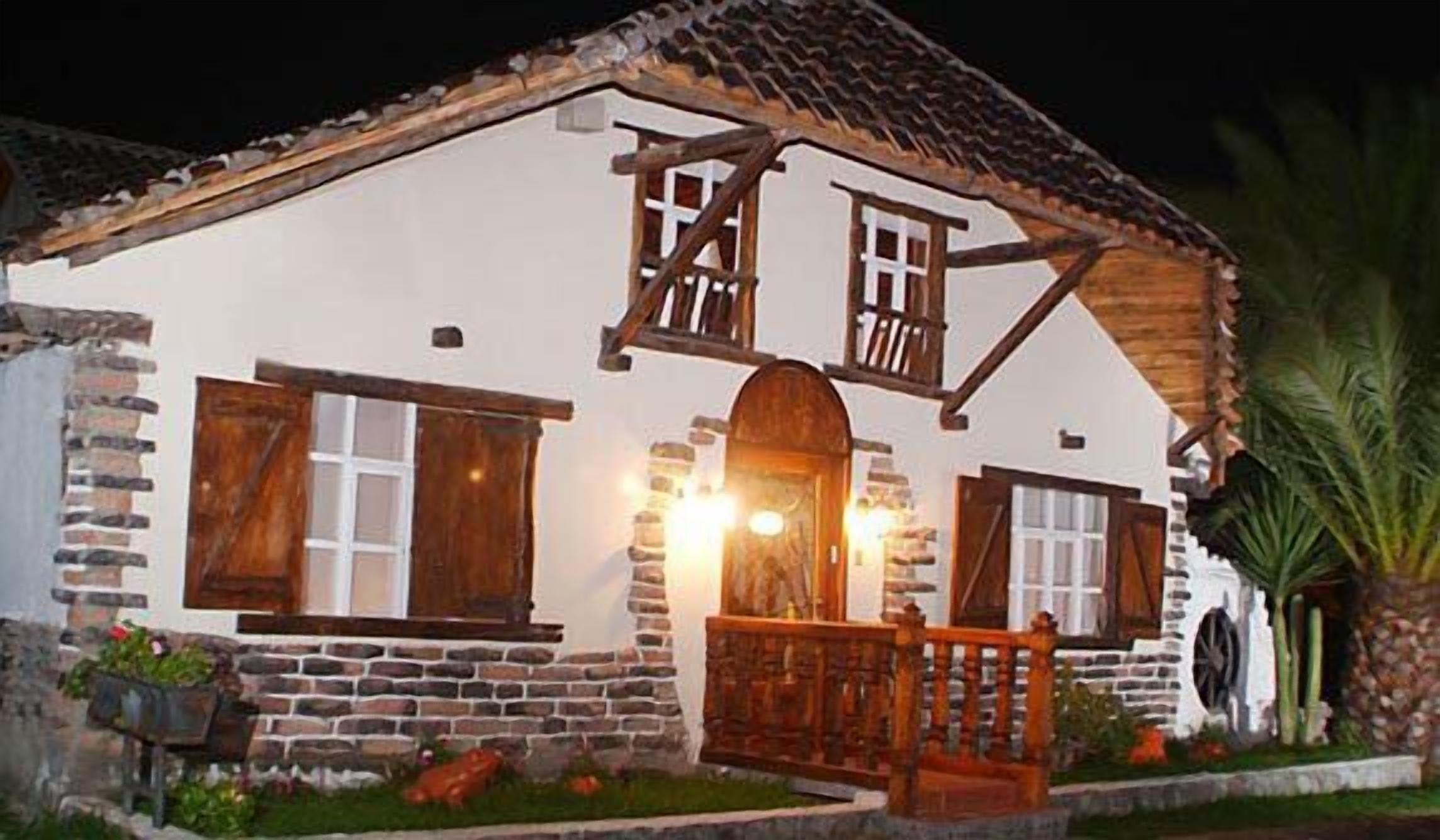 Hosteria Rumipamba de Las Rosas