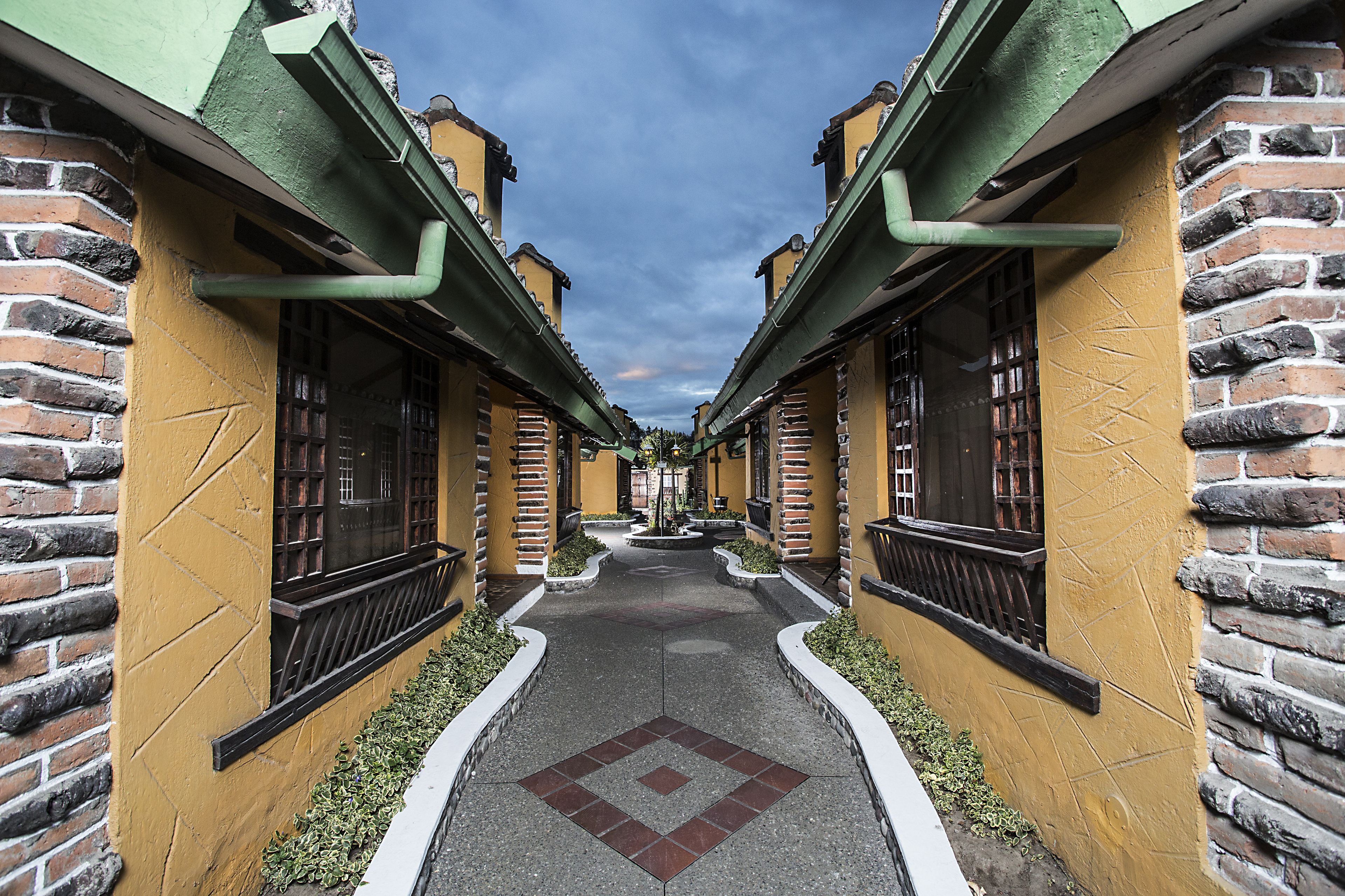 Hosteria Rumipamba de Las Rosas